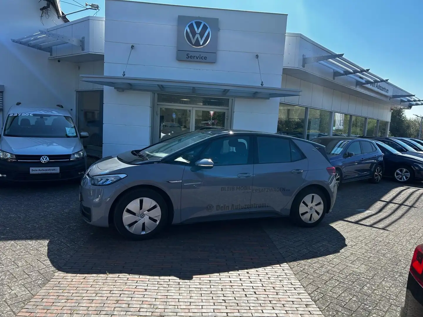 Volkswagen ID.3 Pro Performance Grau - 2