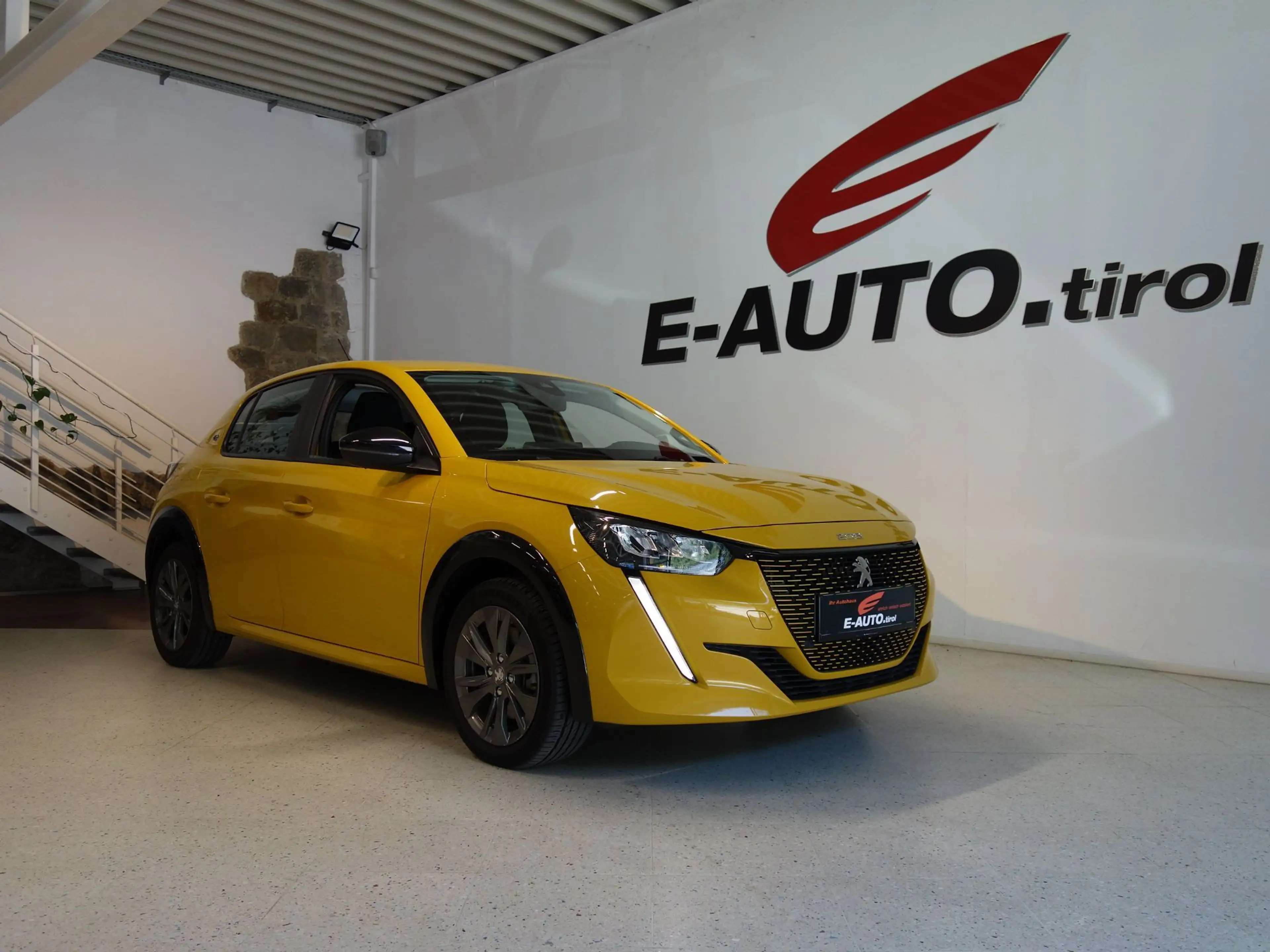 Peugeot 208 e- Active Pack *MWST AUSWEISBAR *50kWh