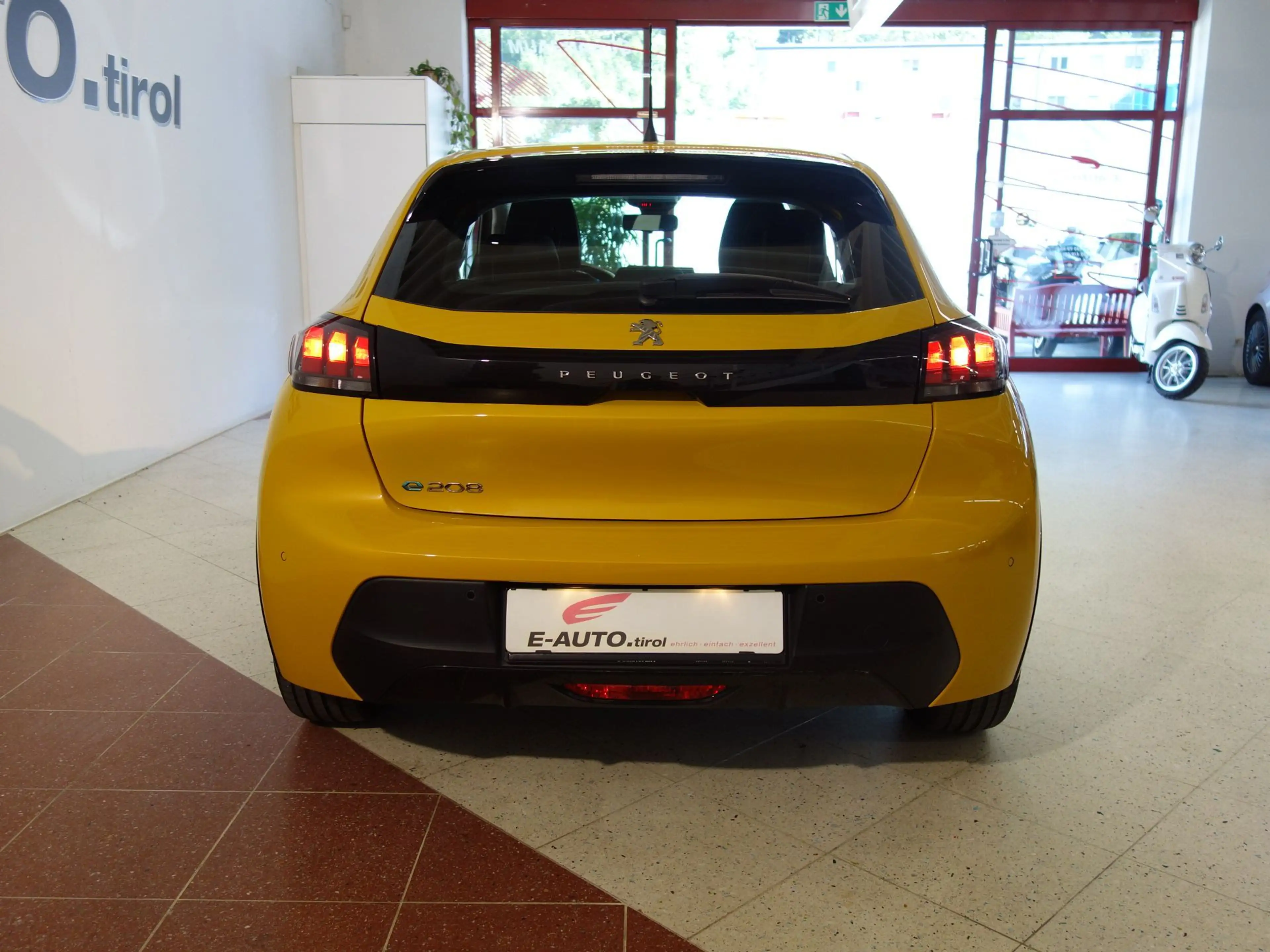 Peugeot 208 e- Active Pack *MWST AUSWEISBAR *50kWh — photo 7