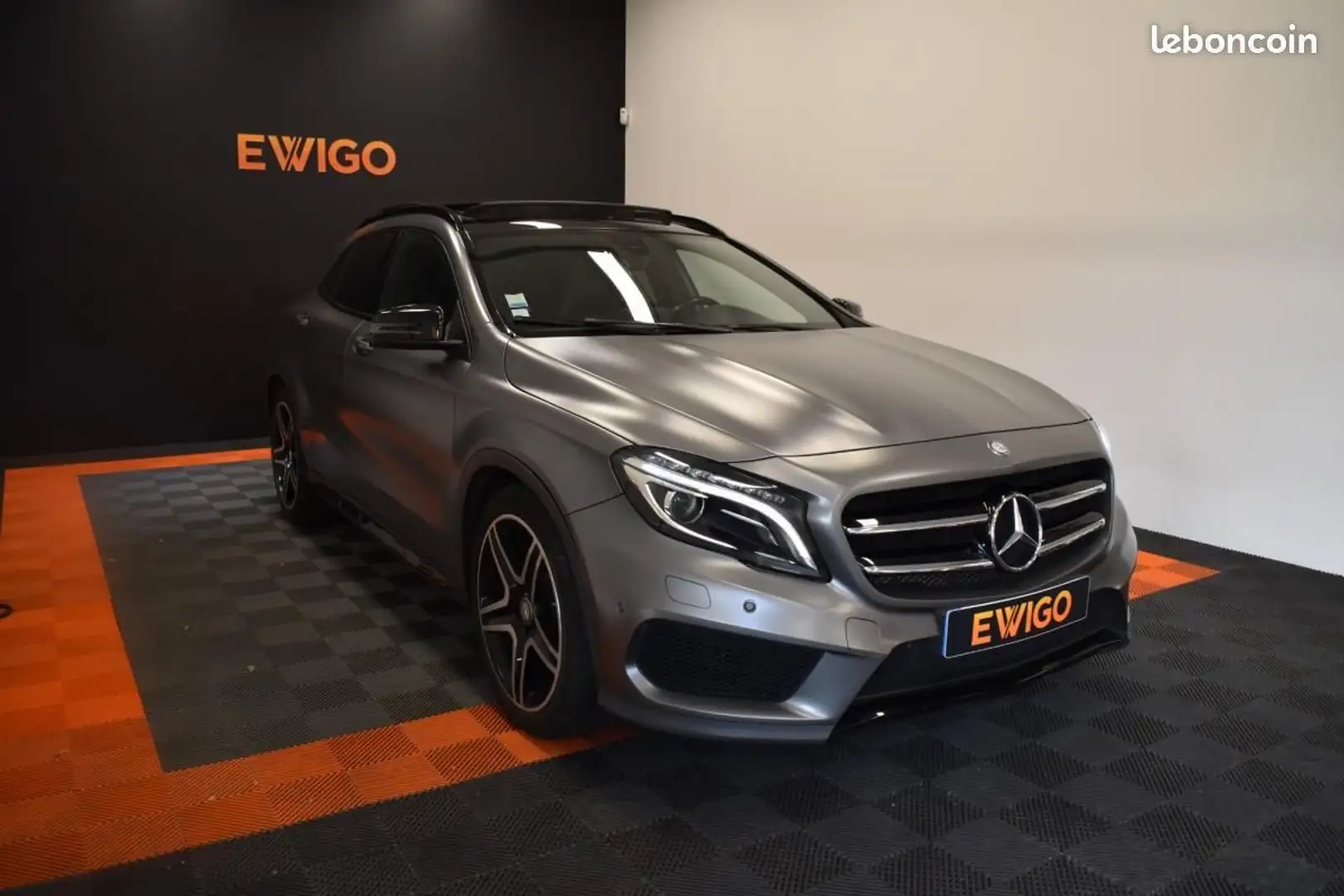 Mercedes-Benz Classe Mercedes D220 177ch PACK AMG FASCINATION MA Gri - 1