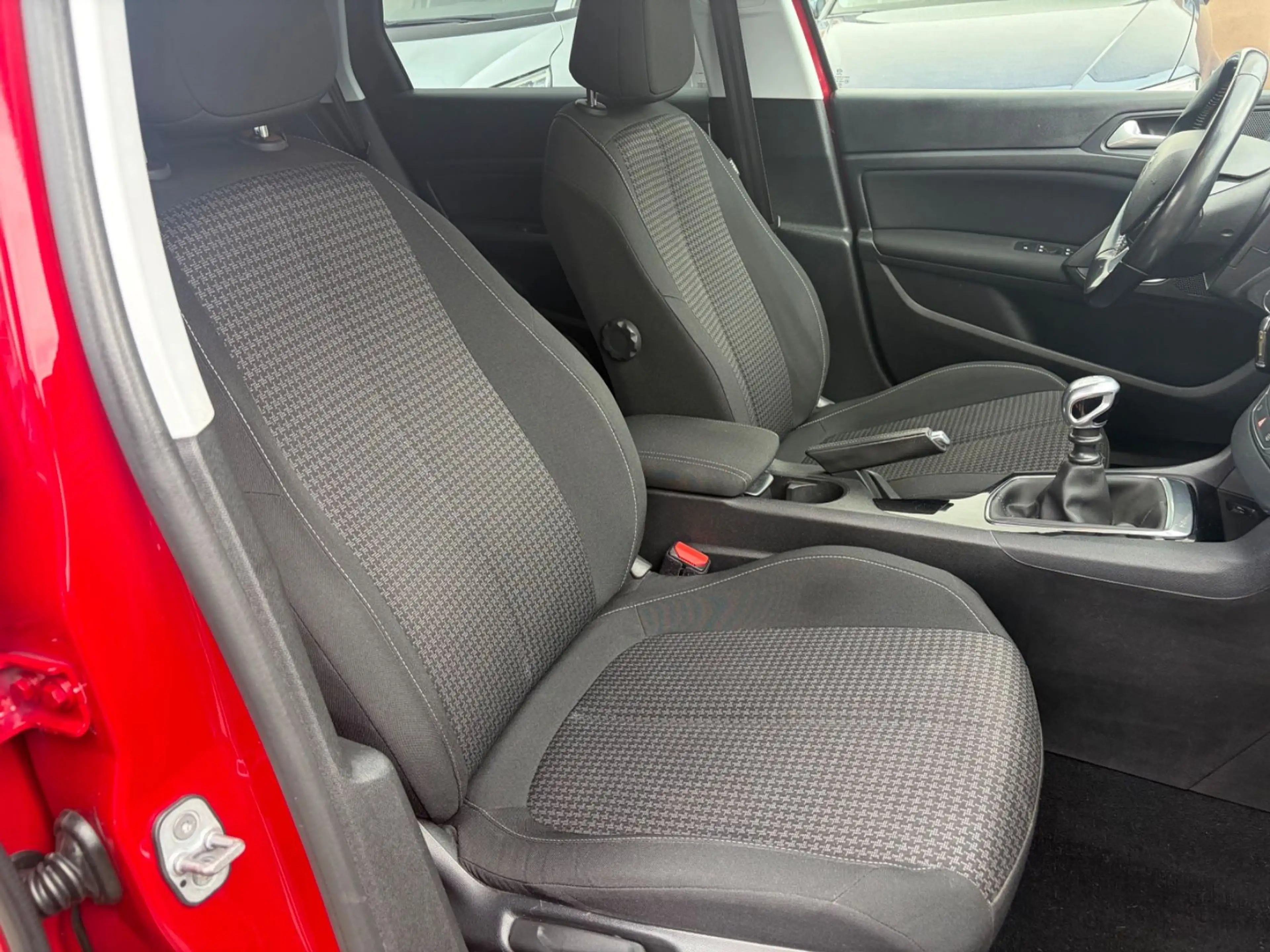 Peugeot 308 SW Active — photo 12