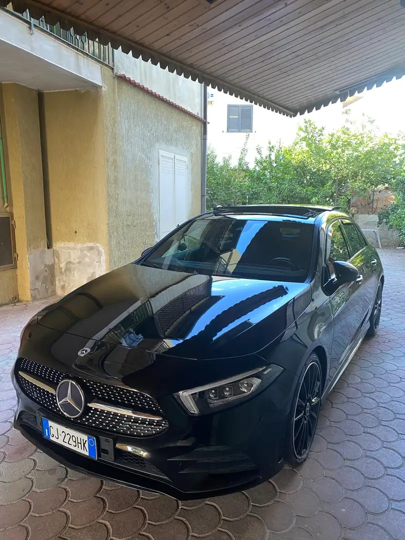 Mercedes-Benz A 200 premium amg - 2