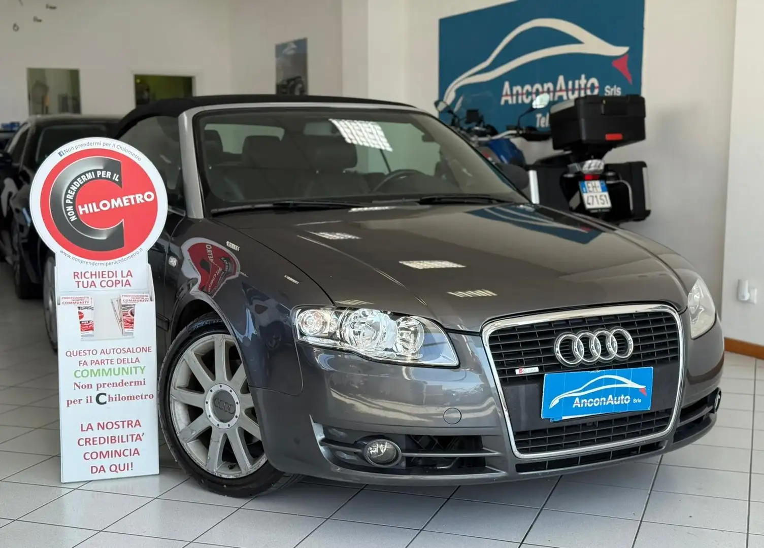 Audi A4 A4 III 2004 Cabriolet Cabrio 2.0 tdi fap Grigio - 1