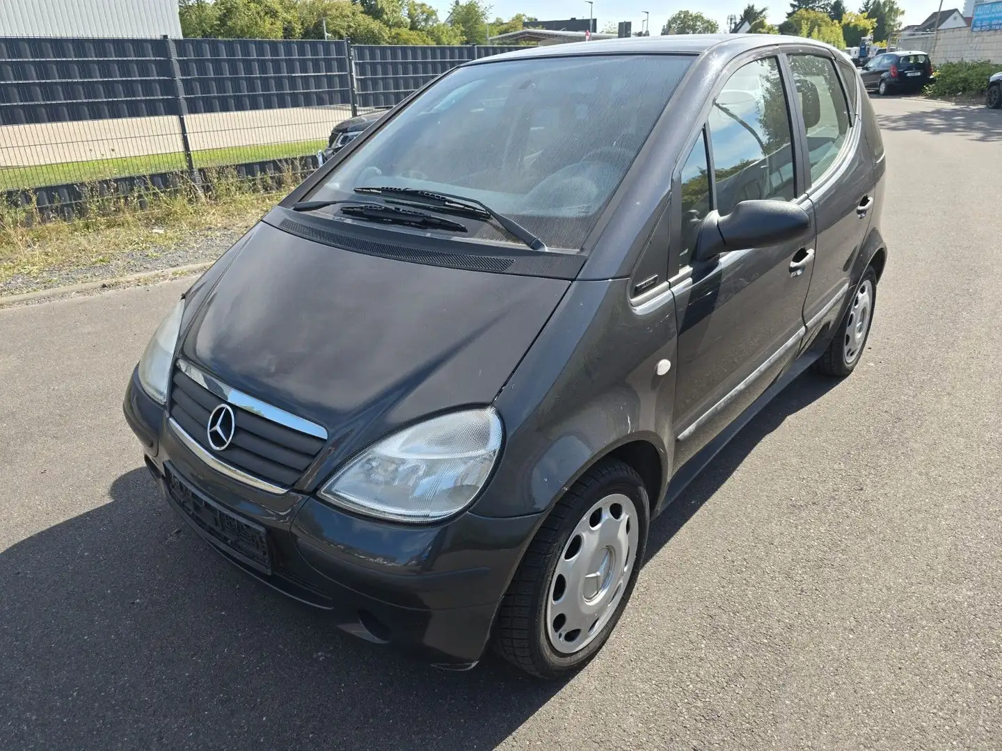Mercedes-Benz A 140 Automatik,Hu+Au bis 08.27 Noir - 1