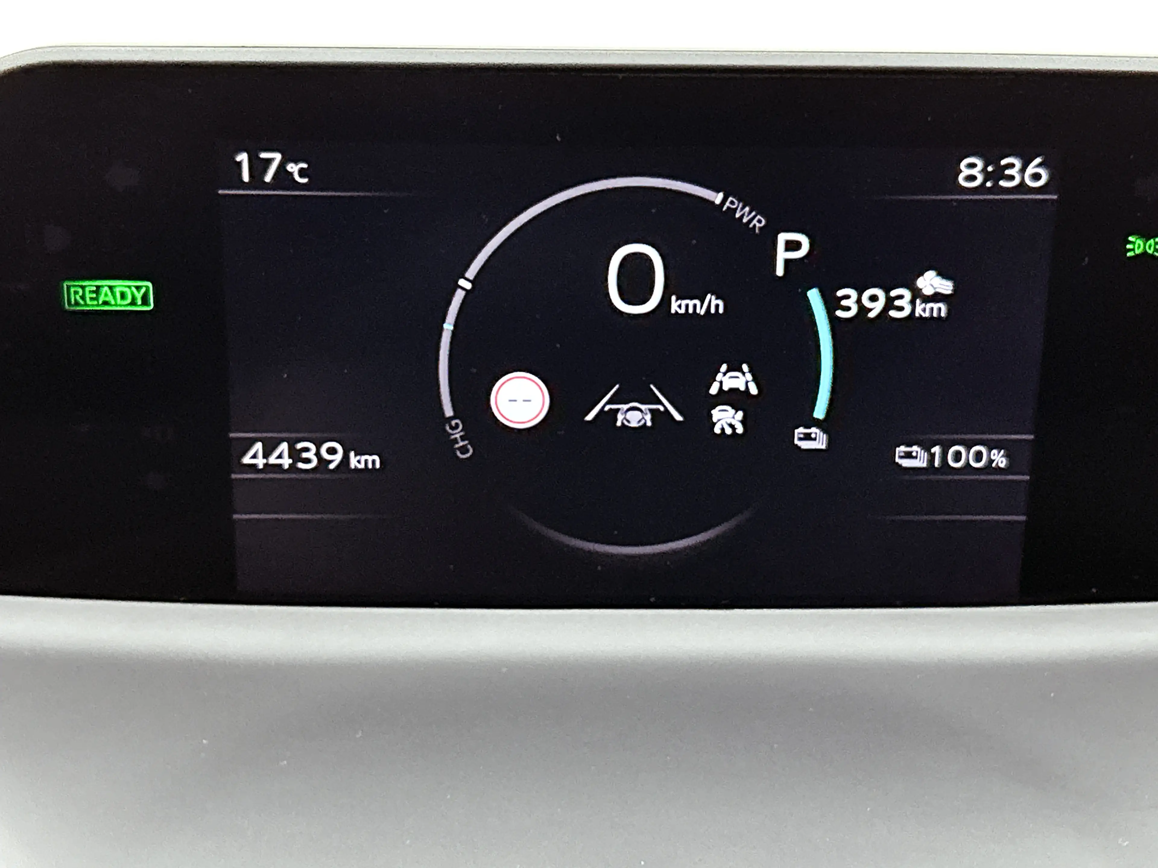 Toyota C-HR+ Executive AWD 77 kWh Demo — photo 6