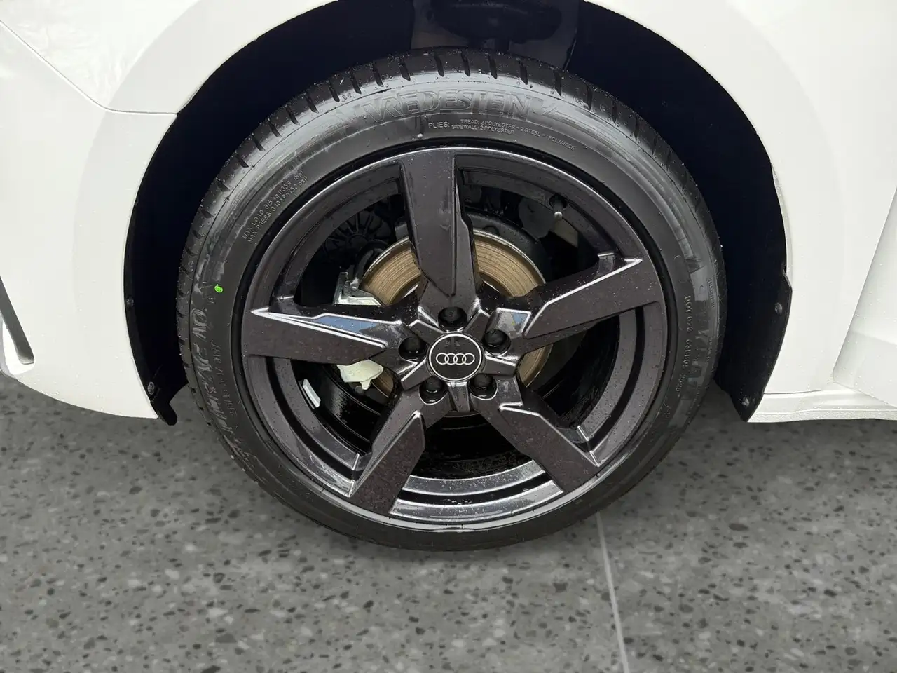 Audi A1 25 TFSI intense 9