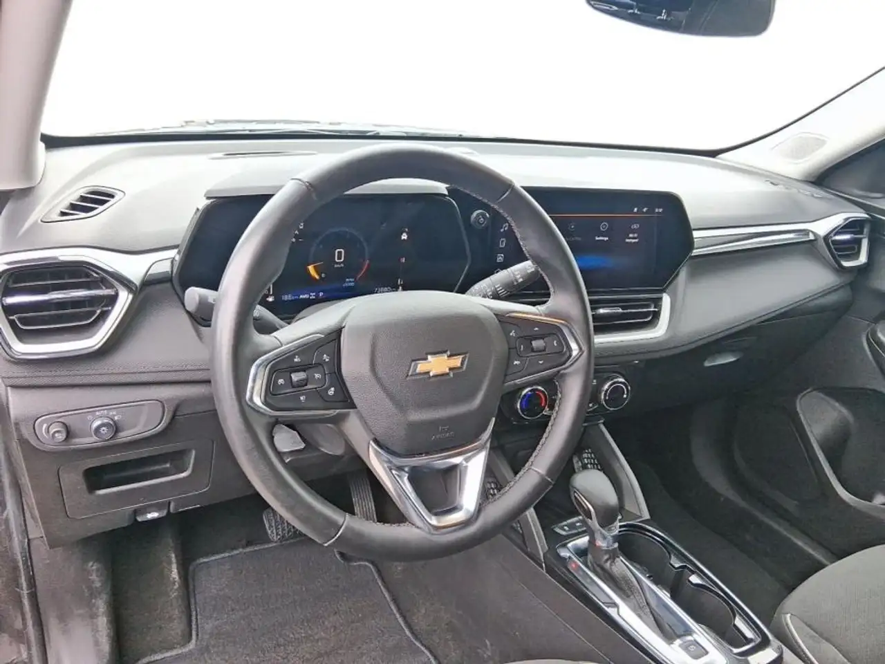 Chevrolet Trailblazer photo Chevrolet Trailblazer