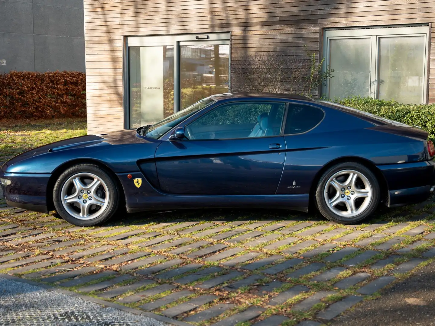 Ferrari 456 5.5i V12 Blau - 2