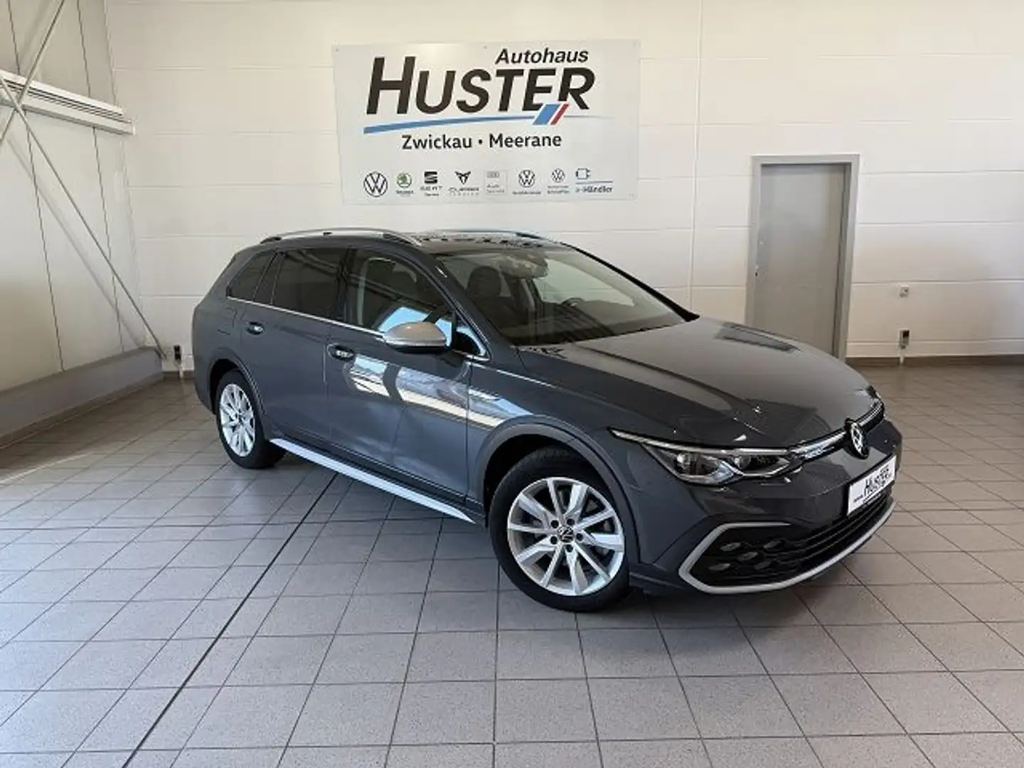 Volkswagen Golf Variant VIII Variant Alltrack 2.0 TDI DSG 4Motion *RFK,AP Gris - 2