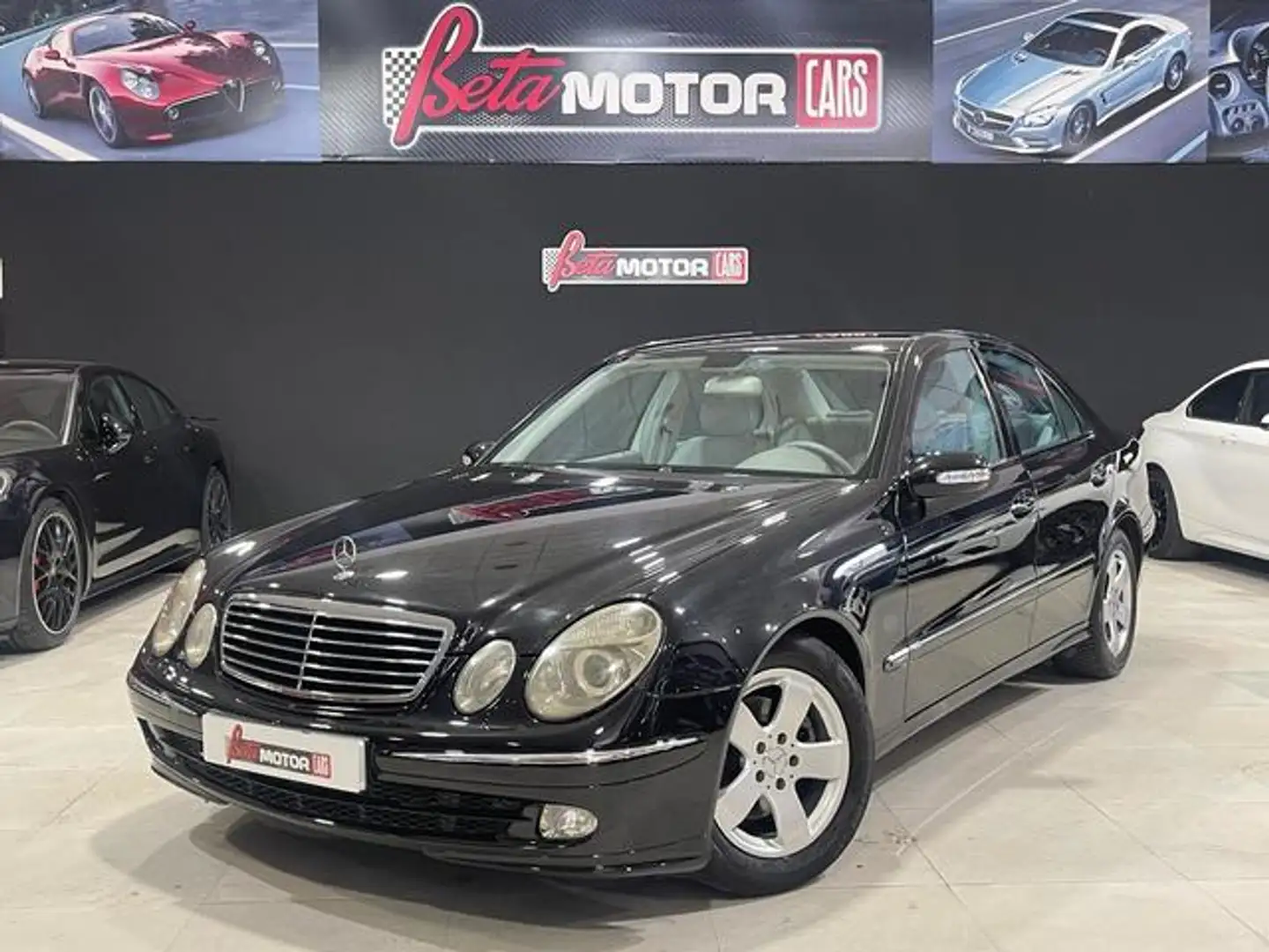 Mercedes-Benz E 320 CDI Negro - 1