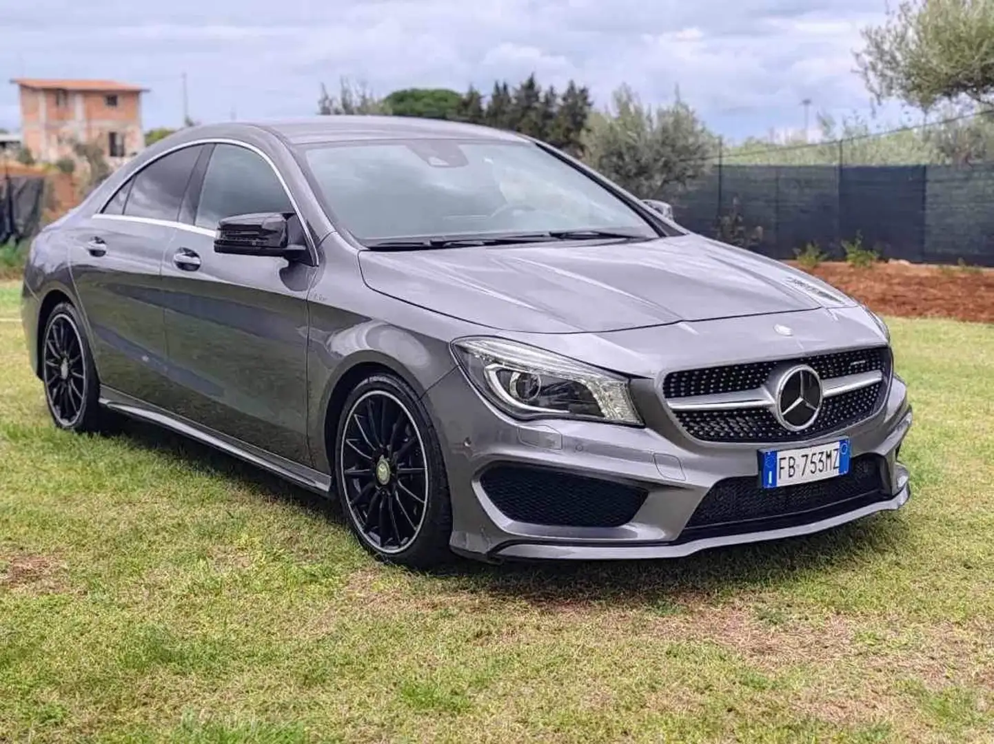 Mercedes-Benz CLA 180 Shooting Brake d Premium auto FL - 1