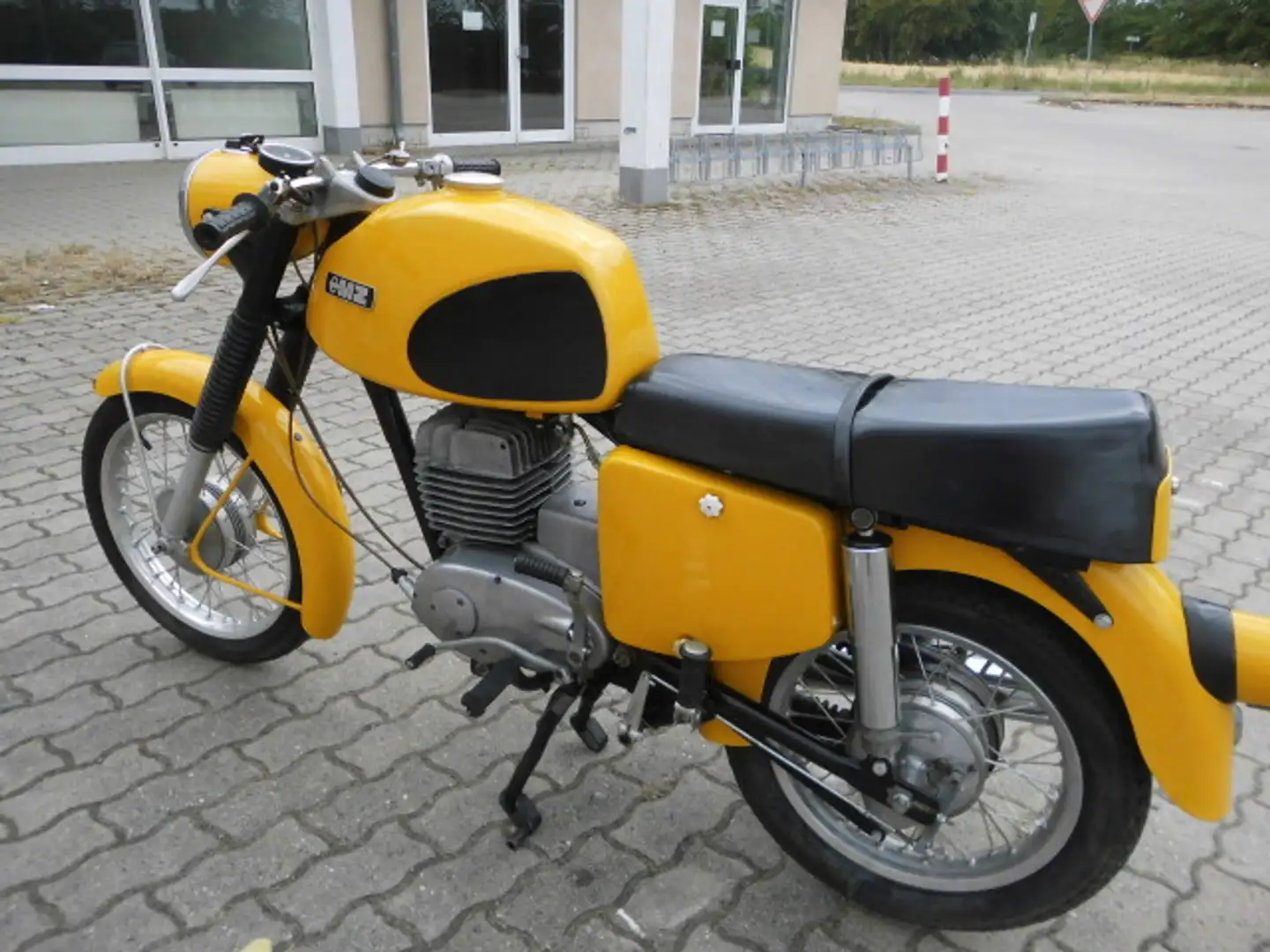 MZ ETS 250 Żółty - 2