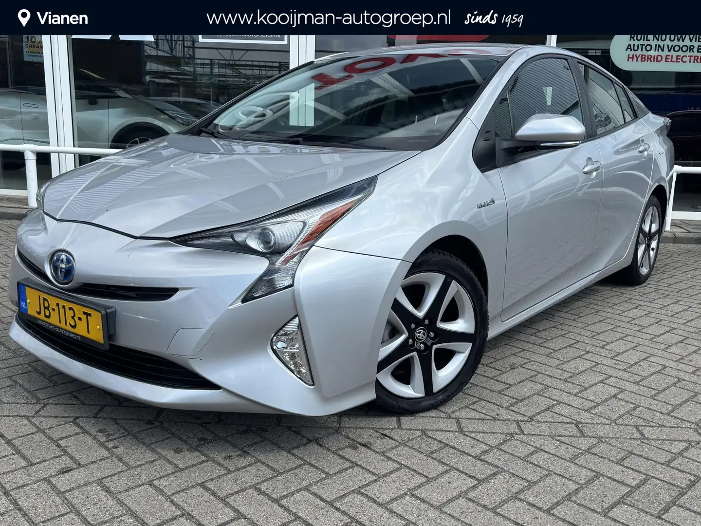 Toyota Prius 1.8 Dynamic SLECHTS 80.854KM, Dealeronderhouden, k Grijs - 1