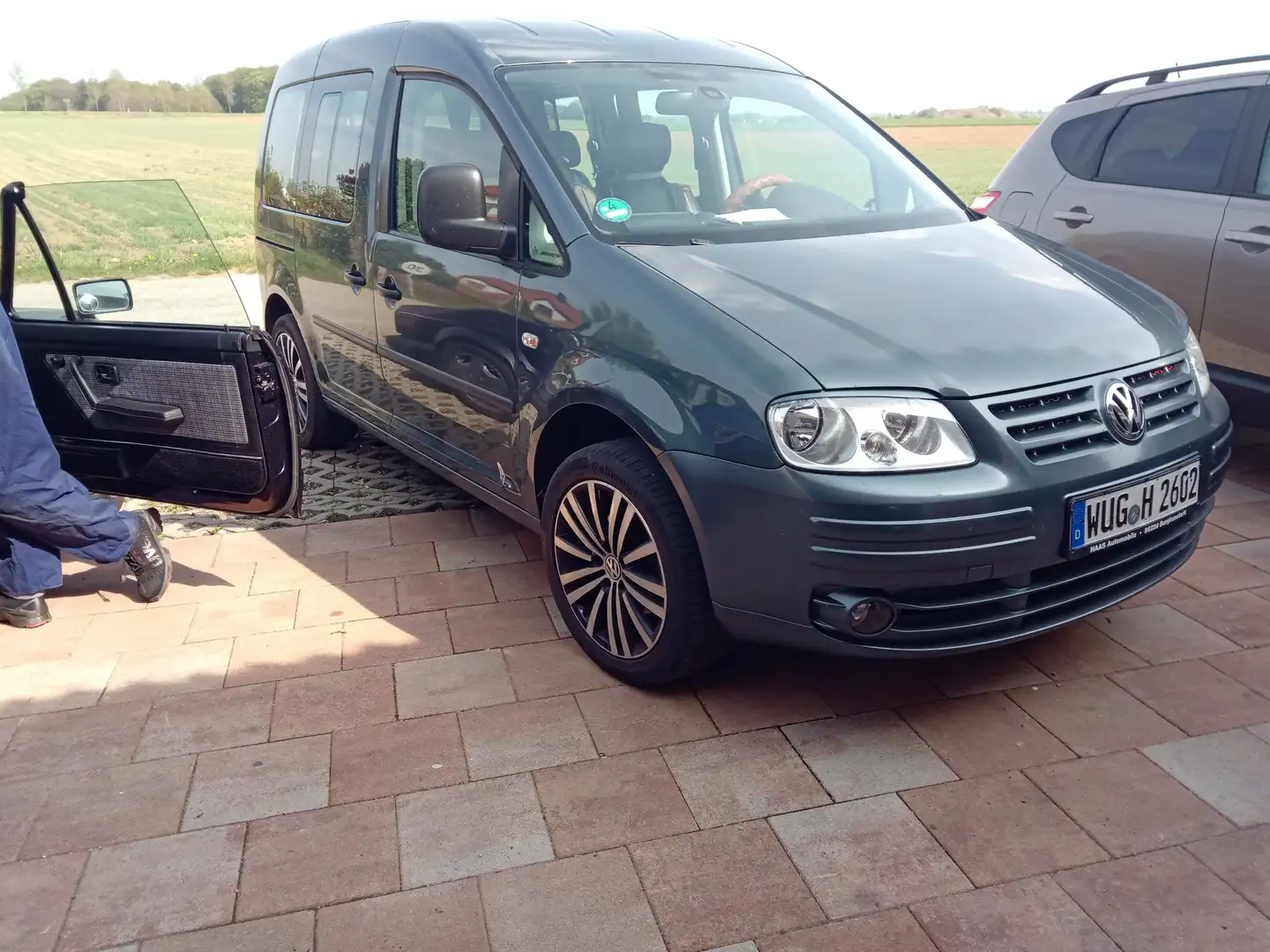 Volkswagen Caddy 2.0 EcoFuel Life (5-Si.) - 1