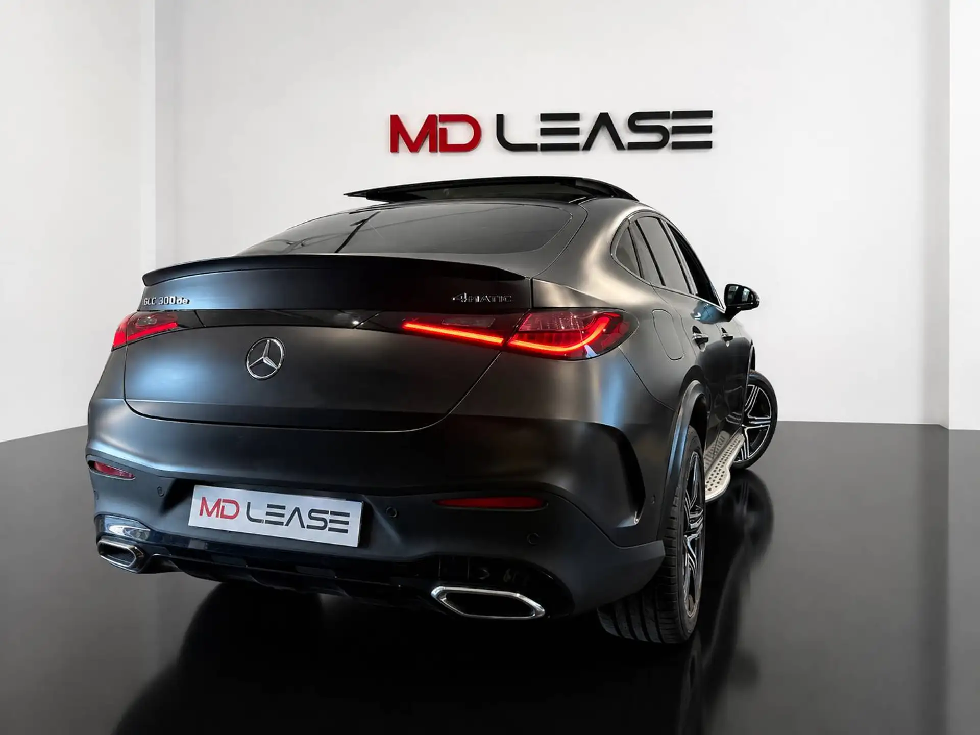 Mercedes-Benz GLC GLC 300 2024 검정 사진 1