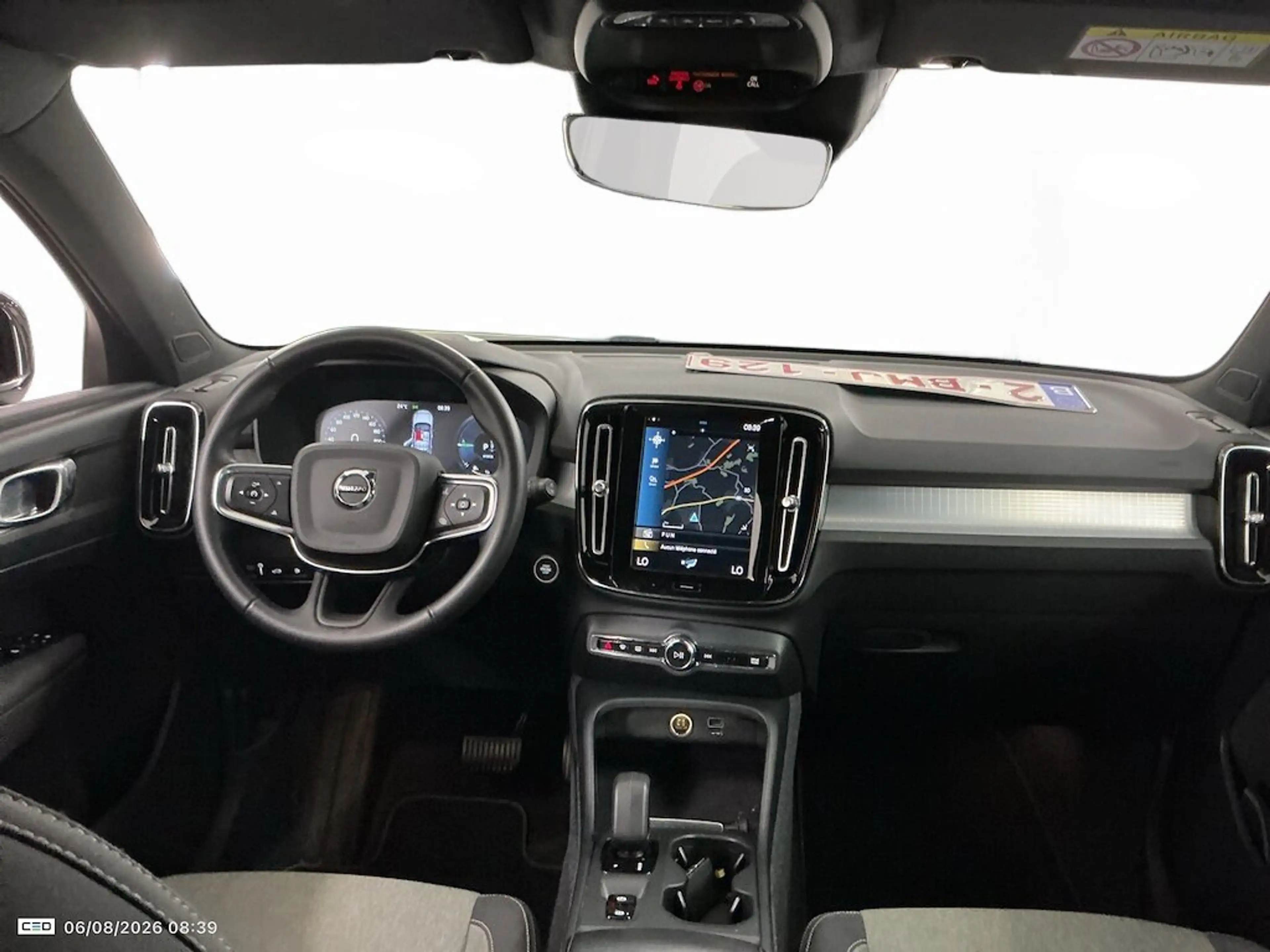 Volvo XC40 T4 PHEV inscription — photo 6
