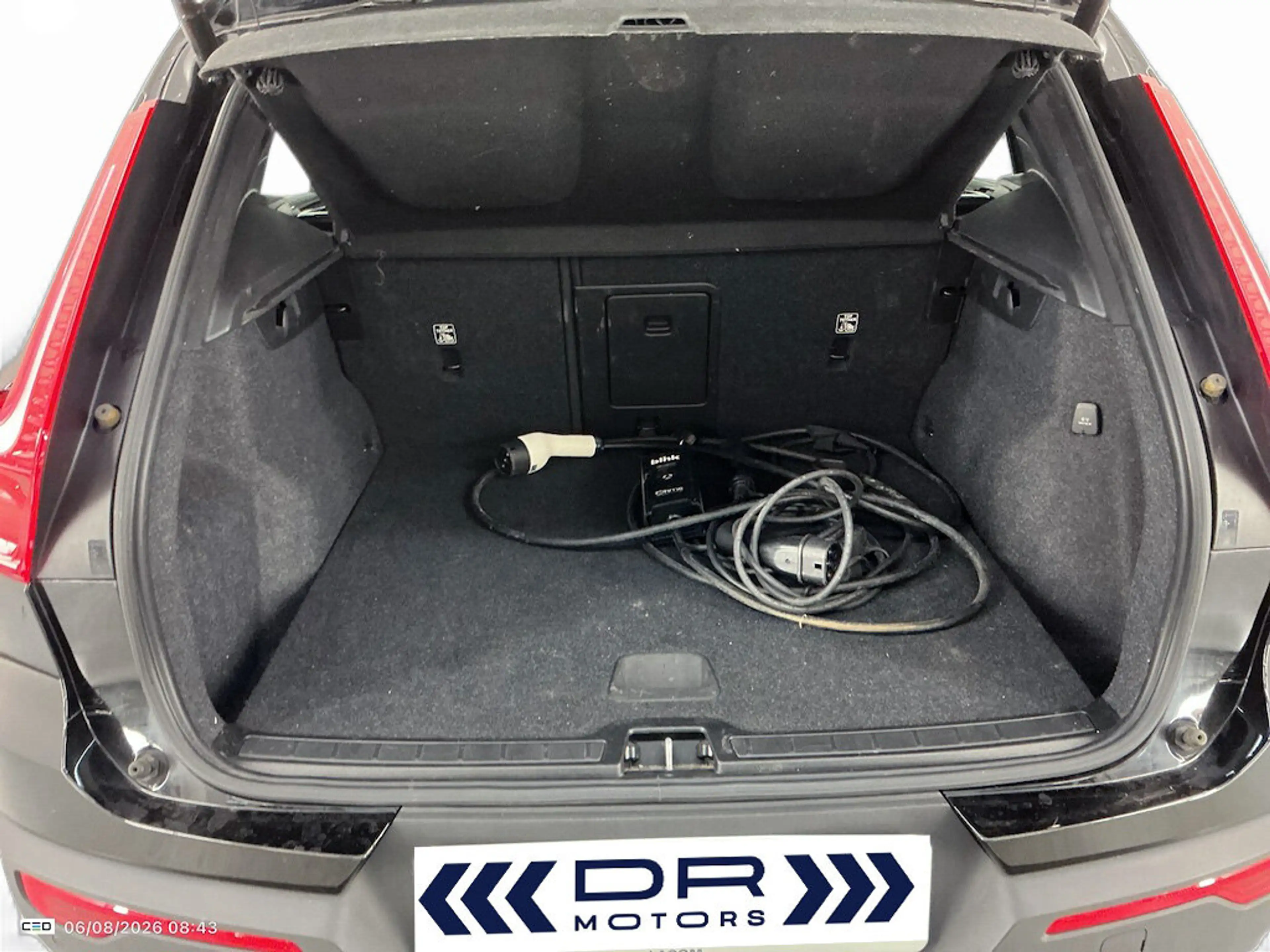 Volvo XC40 T4 PHEV inscription — photo 11