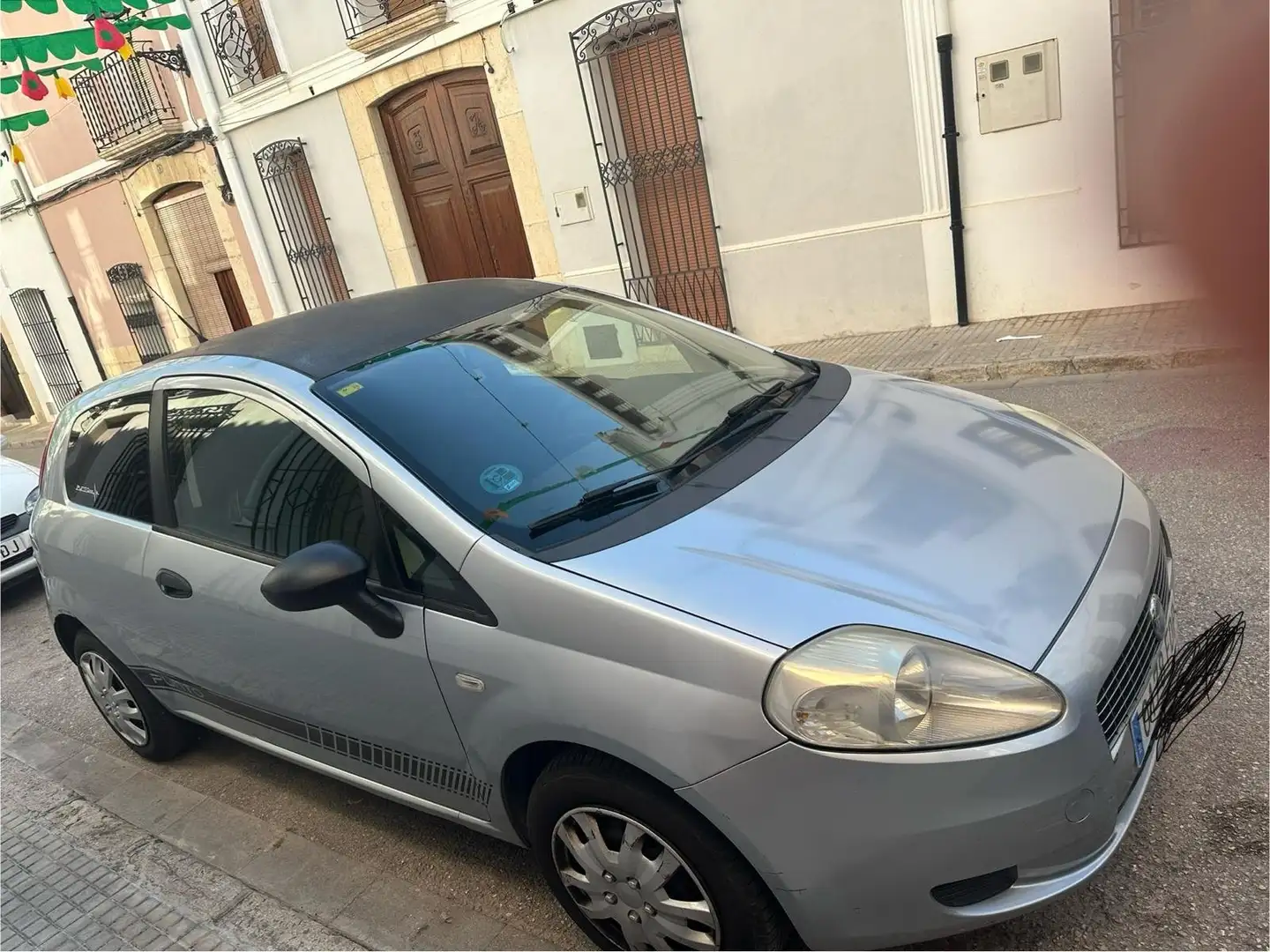 Fiat Grande Punto Grande Punto 1.4 16v Emotion Emotion Argintiu - 2