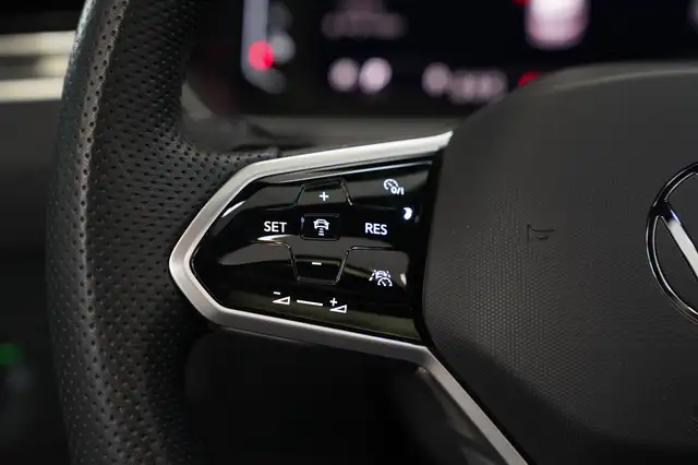 Volkswagen Tiguan view 7