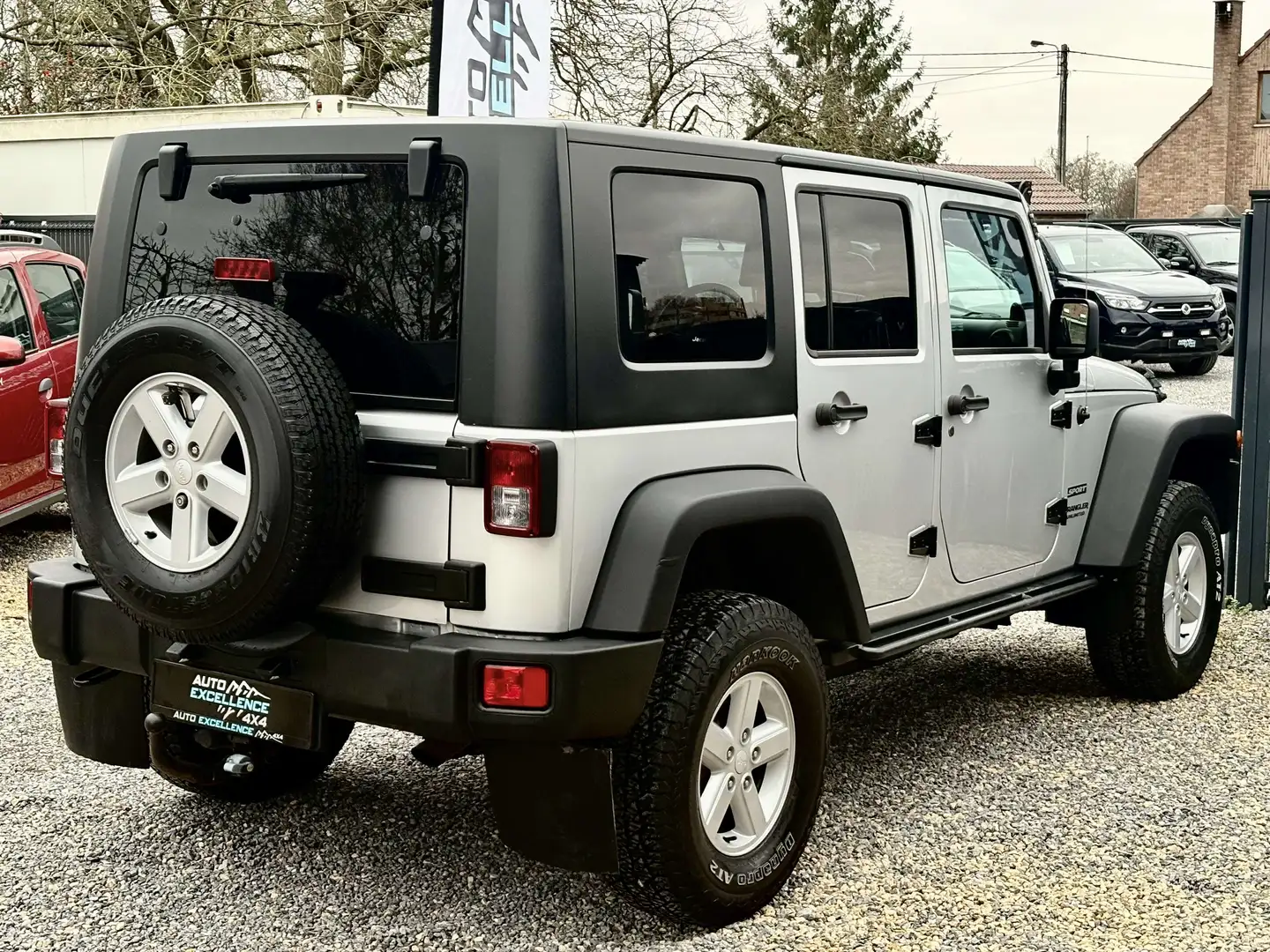Jeep Wrangler 2.8 CRD Sport 4x4/ Automatique/ Utilitaire/ Grau - 2