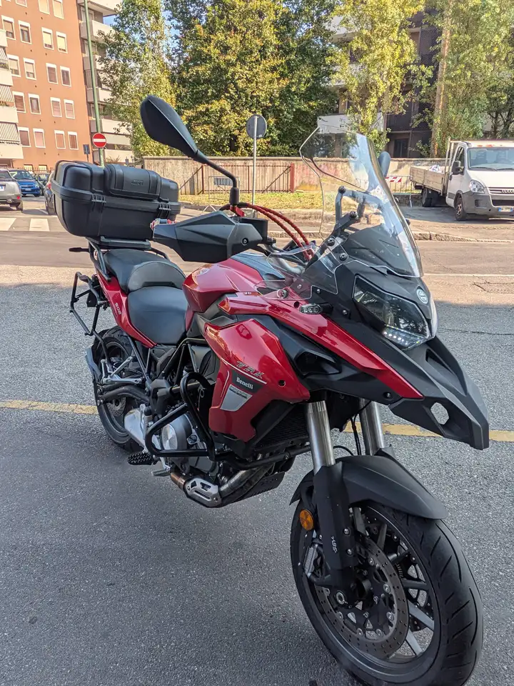 Benelli TRK 502
