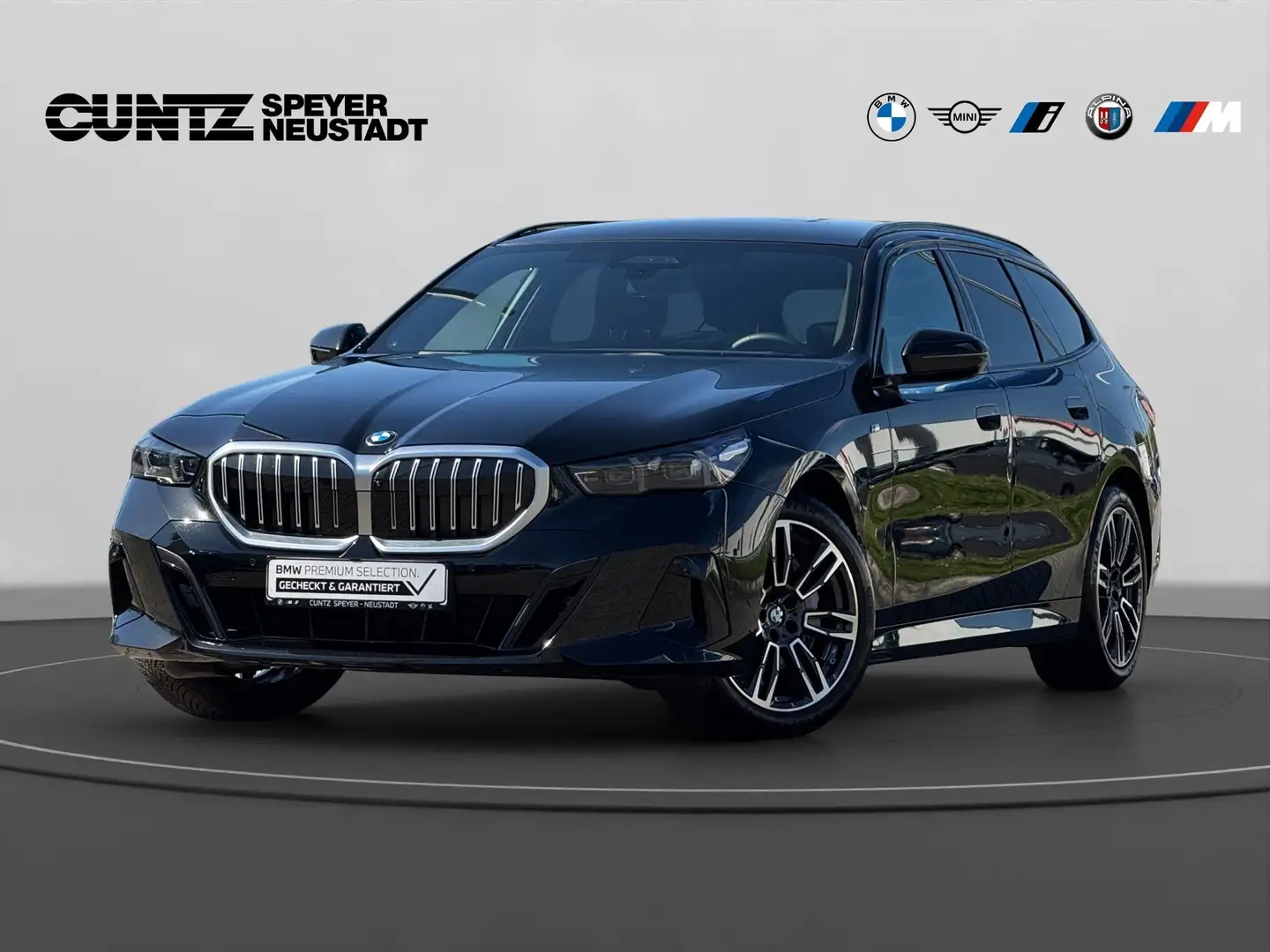 BMW 540 d xDrive Touring Anhängerk. Driving. Autobahn u. P Noir - 2