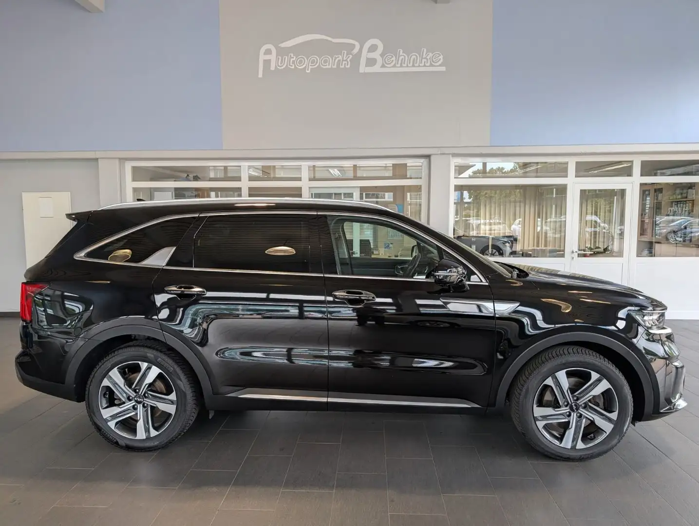 Kia Sorento CRDi 4WD*AHK*Panorama*LED*360°*ACC*Leder Zwart - 2