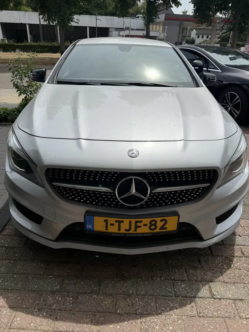 Mercedes-Benz CLA 200 Ambition Grijs - 1