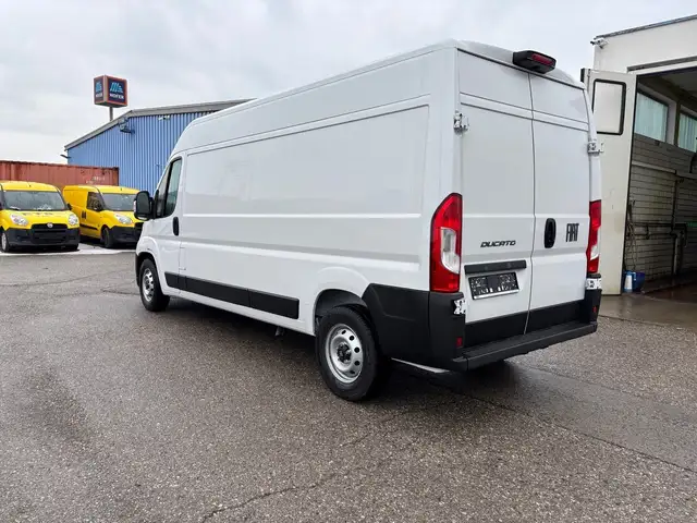 Fiat Ducato view 5