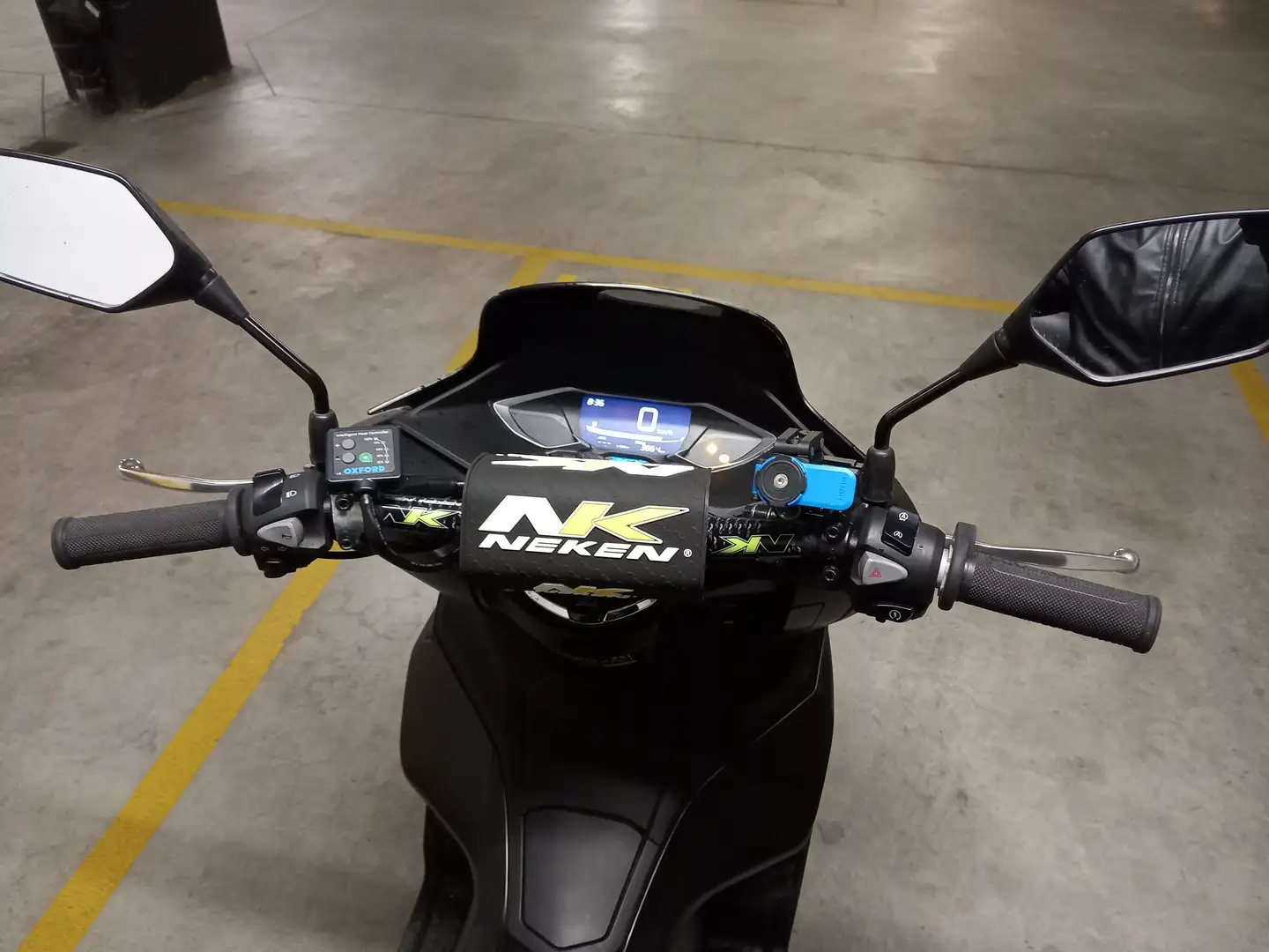 Honda PCX 125 Noir - 2