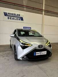 Pequeño Manual de 5 Puertas