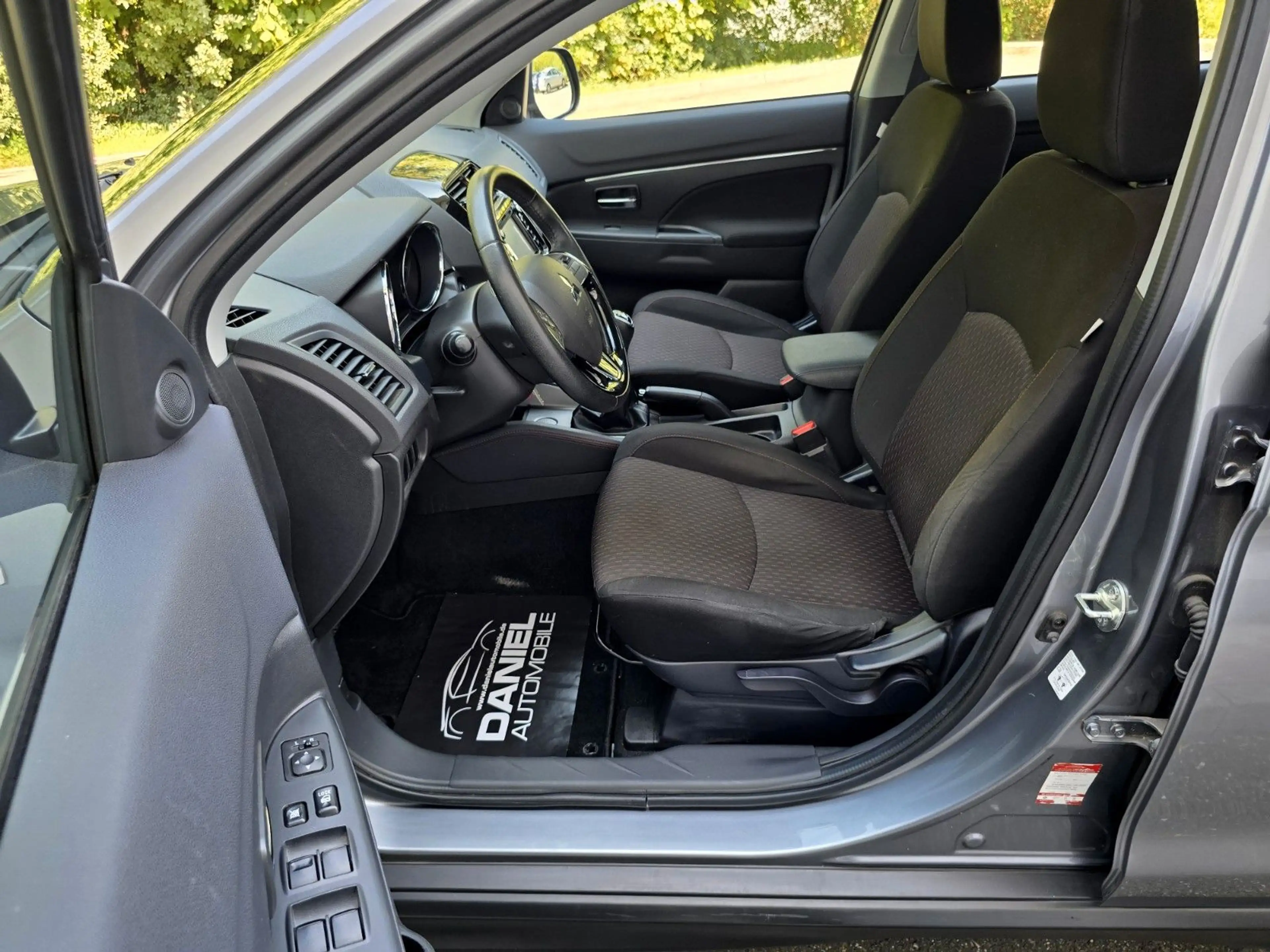 Mitsubishi ASX Diamant Edition+ 2WD NAVI+KAMERA+ALU+TEMP.+L — photo 10