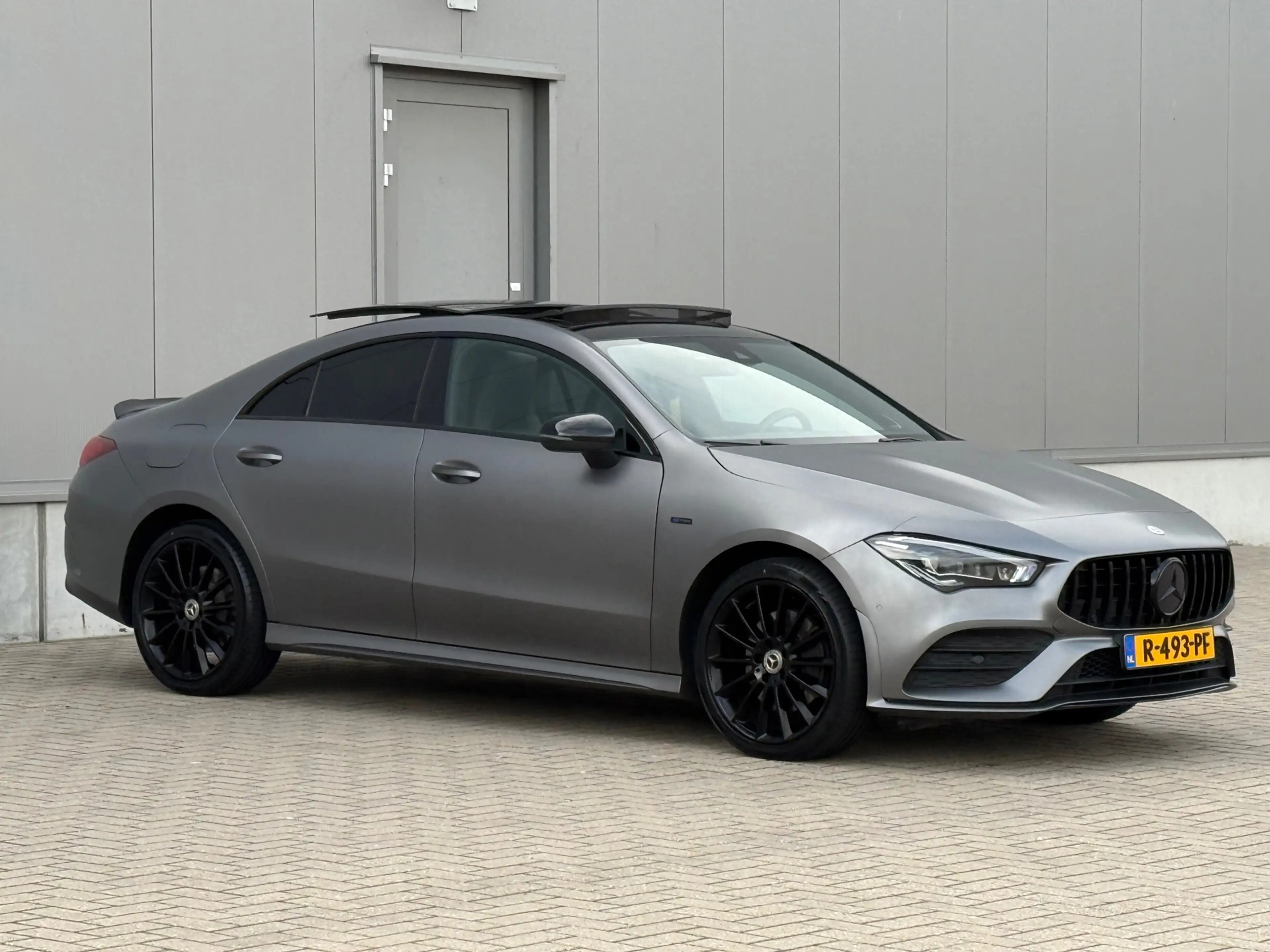 Mercedes-Benz CLA 250 250e AMG PANO VOL OPTIES — photo 3