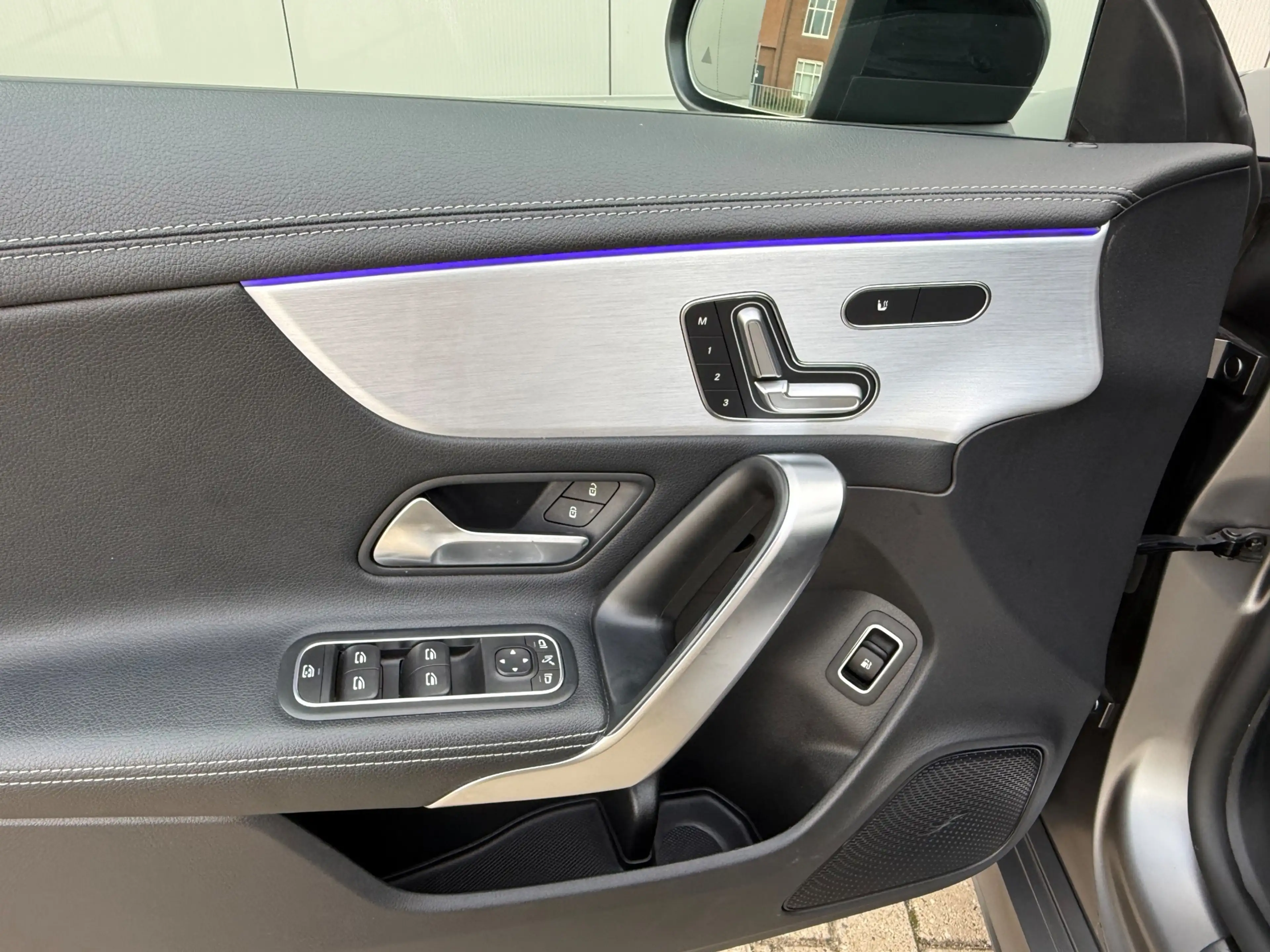Mercedes-Benz CLA 250 250e AMG PANO VOL OPTIES — photo 11