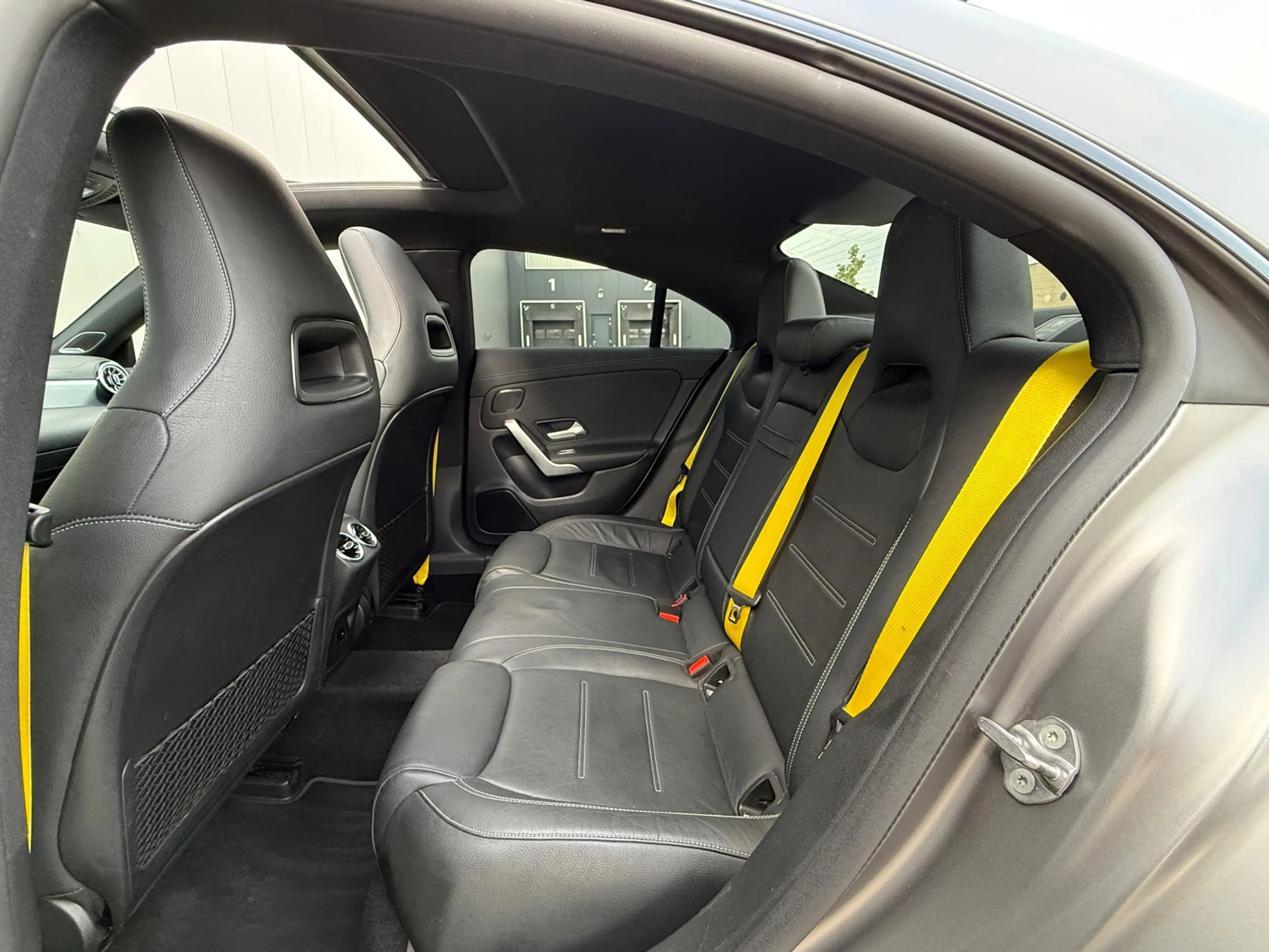 Mercedes-Benz CLA 250 250e AMG PANO VOL OPTIES — photo 12