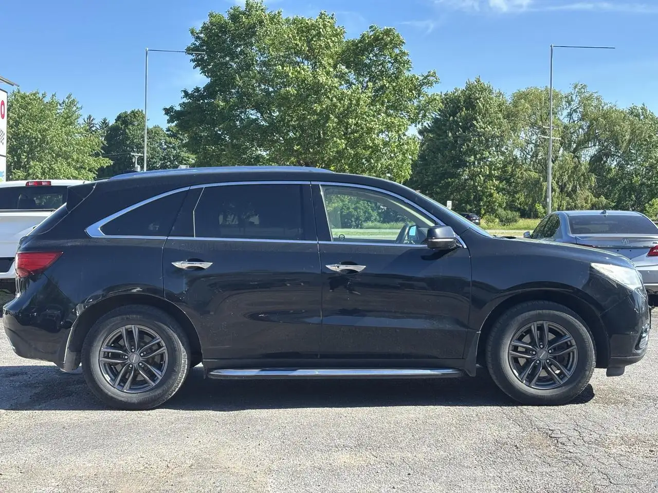 Acura MDX photo Acura MDX