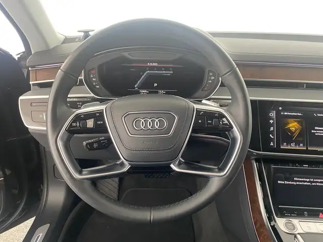 Audi A8 view 13