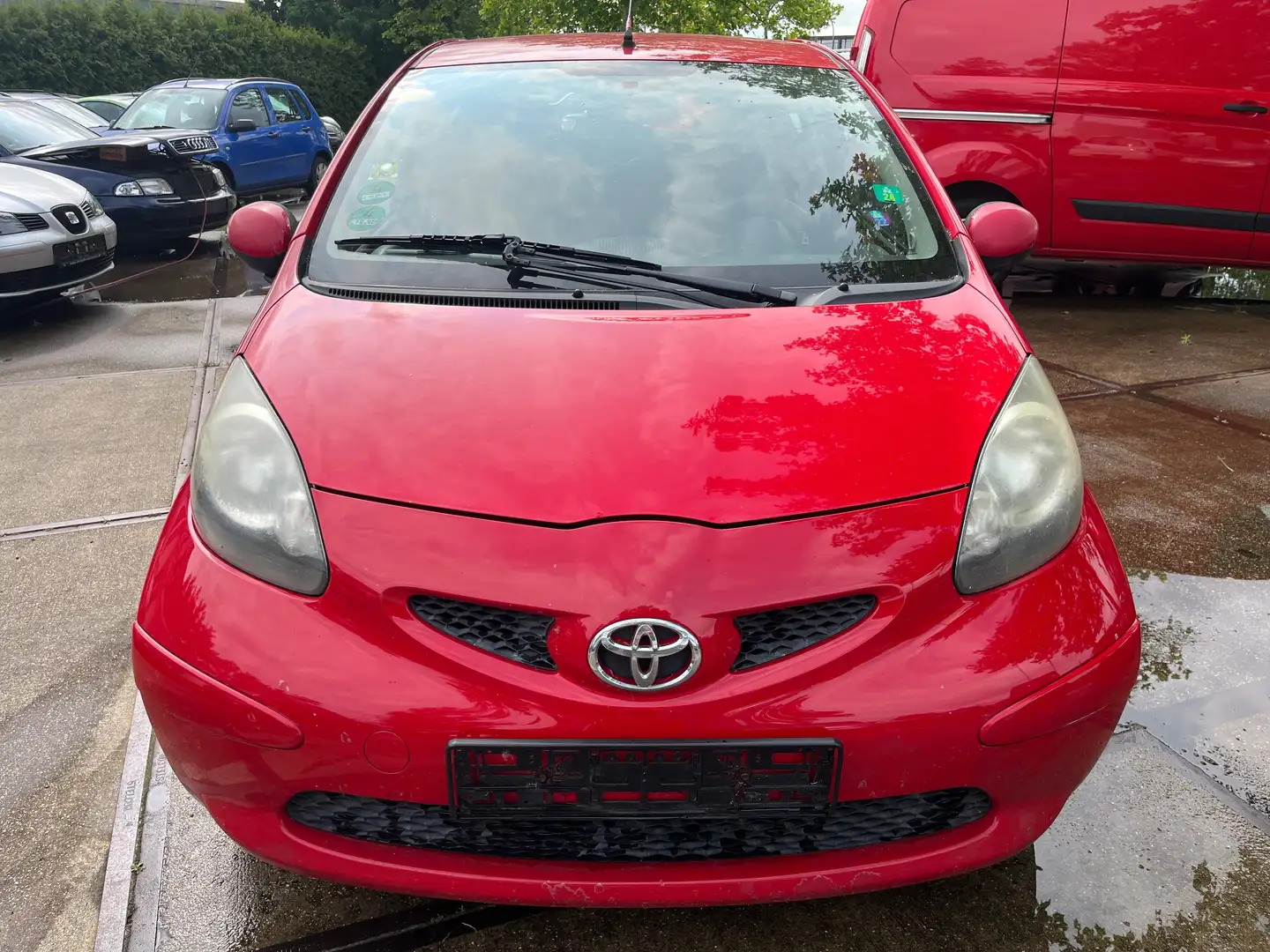 Toyota Aygo 1.0 Euro4 / 5-Türer *kein Tüv* Rot - 2