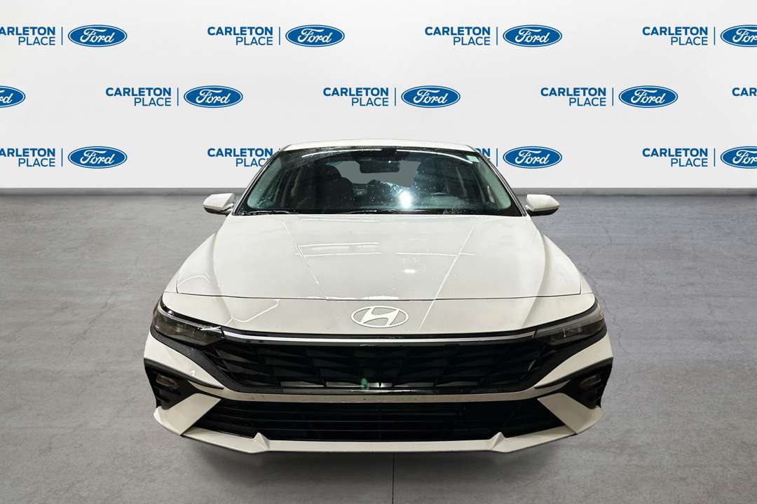2026 Hyundai Elantra Essential  - Heated Seats — photo 1