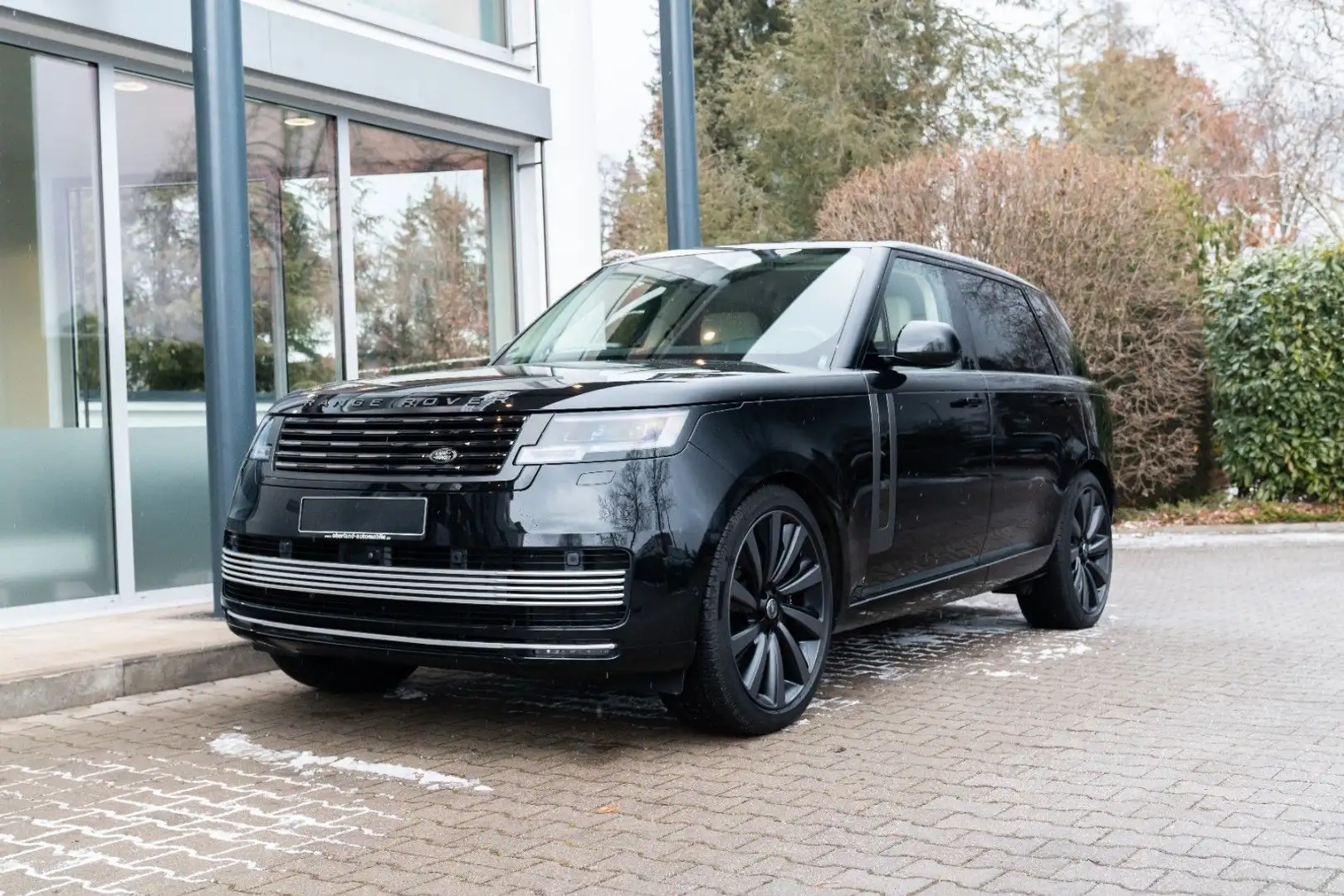 Land Rover Range Rover SV / 360° / PANO / LWB / P615 / 23" Schwarz - 1