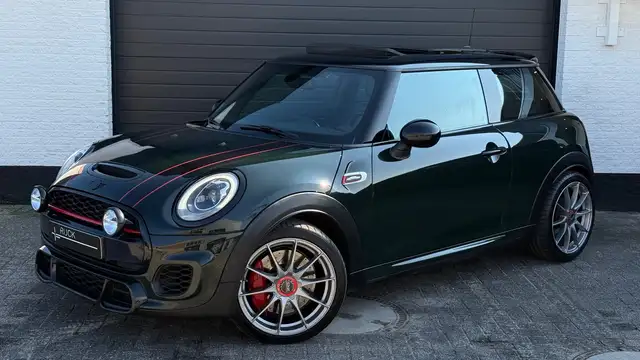 MINI John Cooper Works Mini 2.0 Chili JCW 2.0 Chili | Rebel Green | Pano