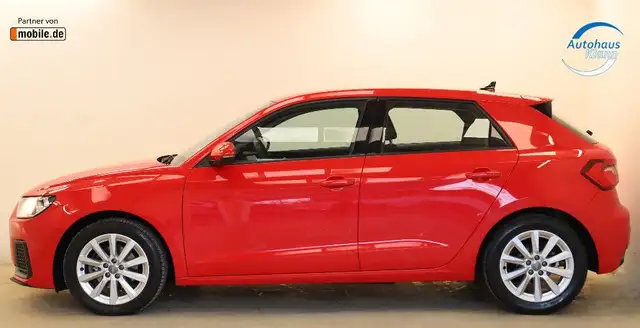Audi A1 view 4