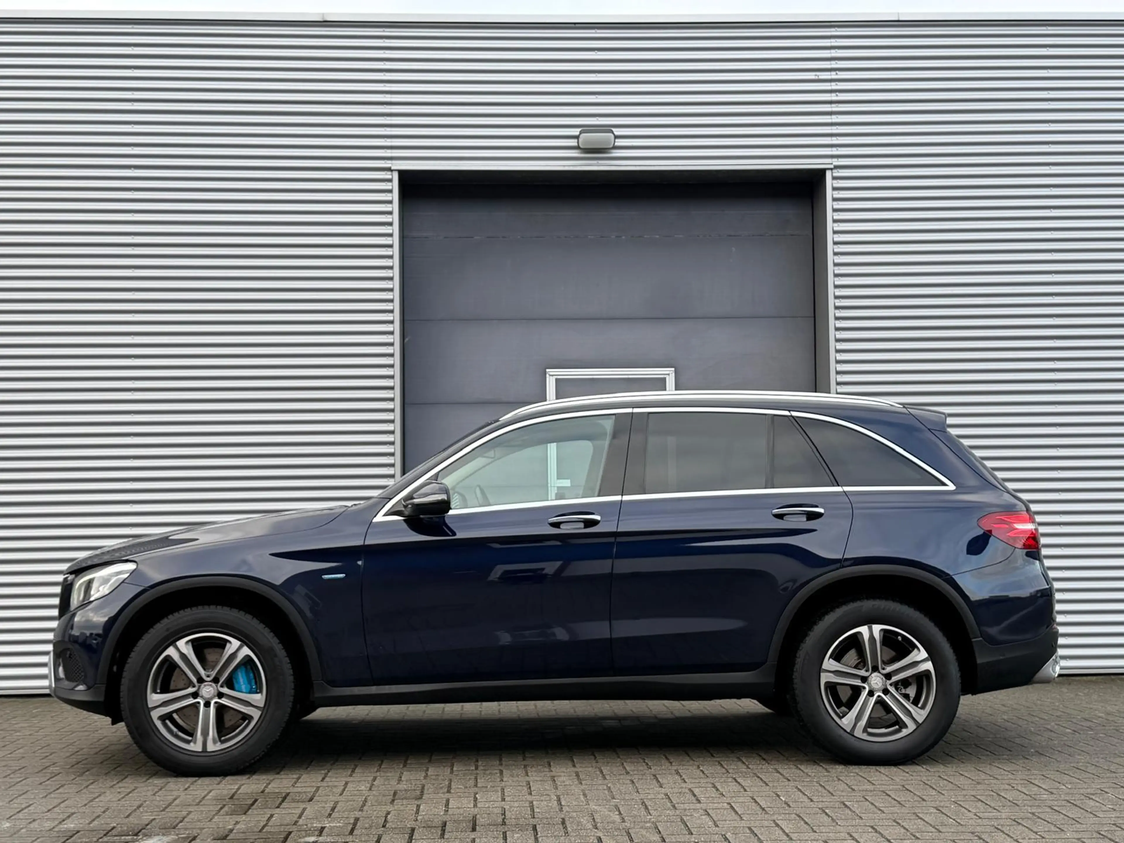 Mercedes-Benz GLC 350 350e 4MATIC Premium I PHEV I Clima I Leder I Pano. — photo 3