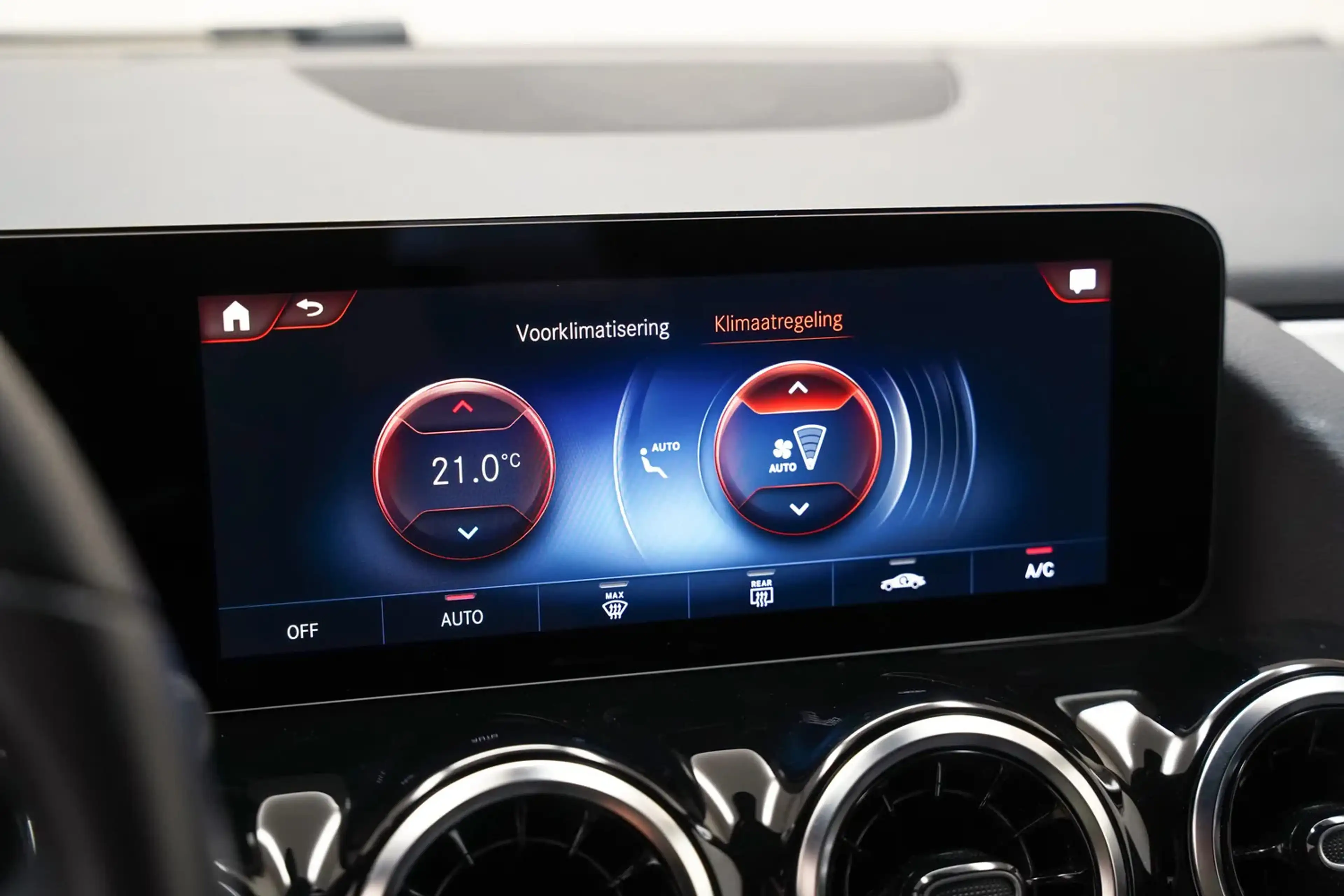 Mercedes-Benz GLA 250 250e Style Aut. [ Navi Camera Stoelverwarming ] — photo 11