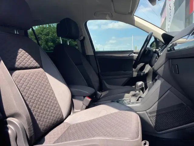 Volkswagen Tiguan view 10