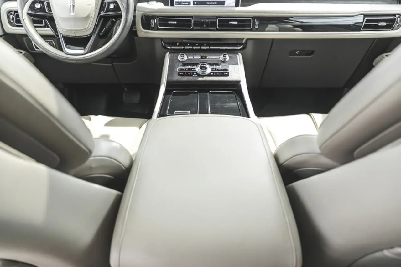 Lincoln Aviator photo Lincoln Aviator
