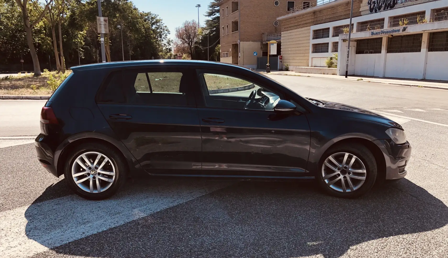 Volkswagen Golf 5p 1.6 TDI Highline BlueMotion Tech. garanzia 12 Blu/Azzurro - 2