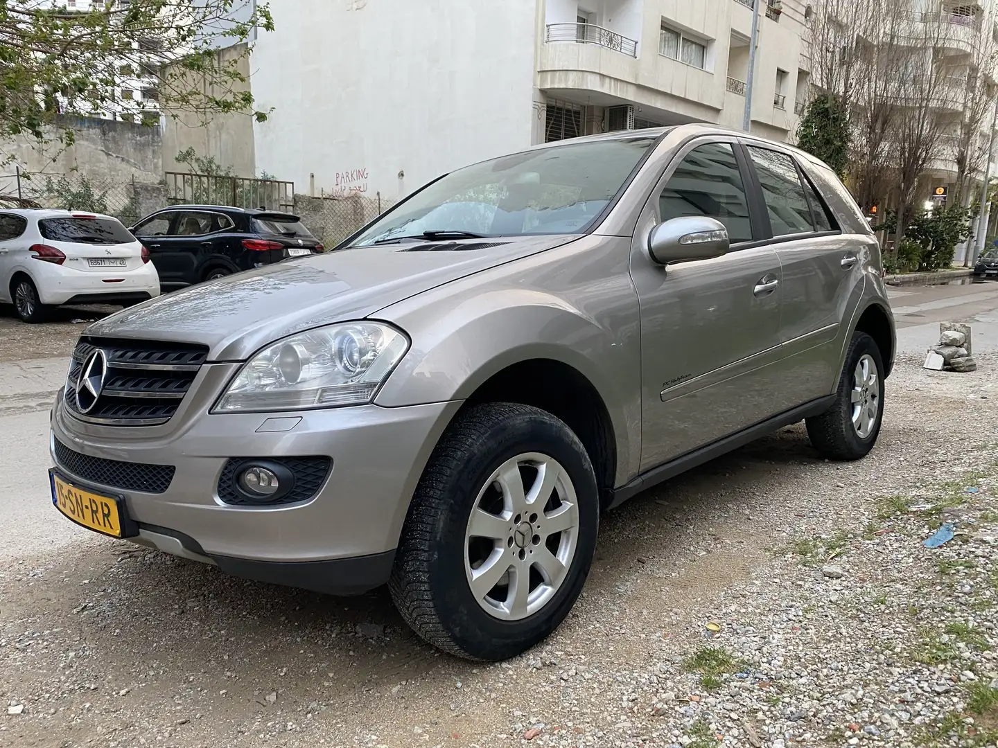 Mercedes-Benz ML 280 CDI Gris - 1