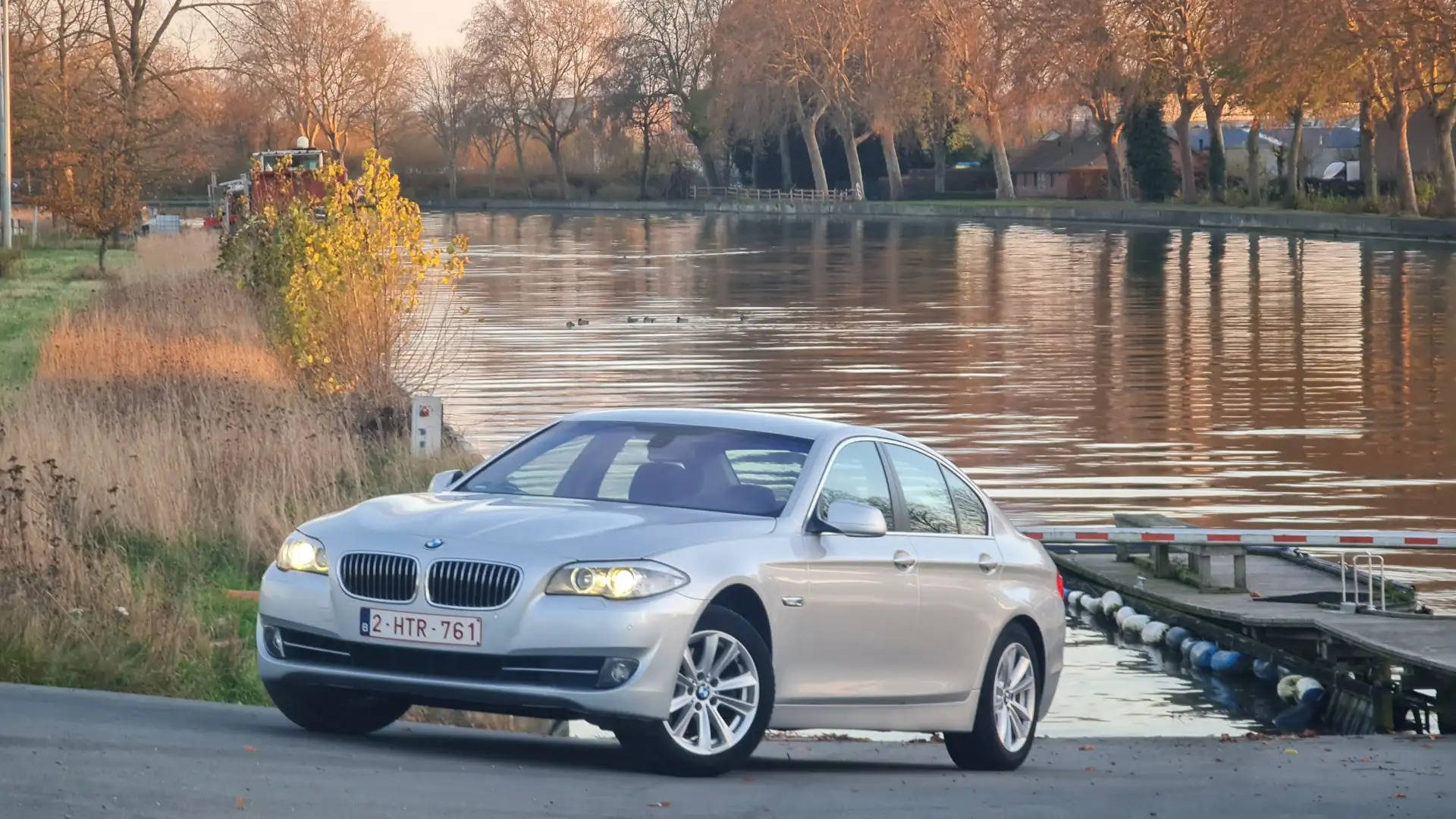BMW 520 520i Aut. Zilver - 2