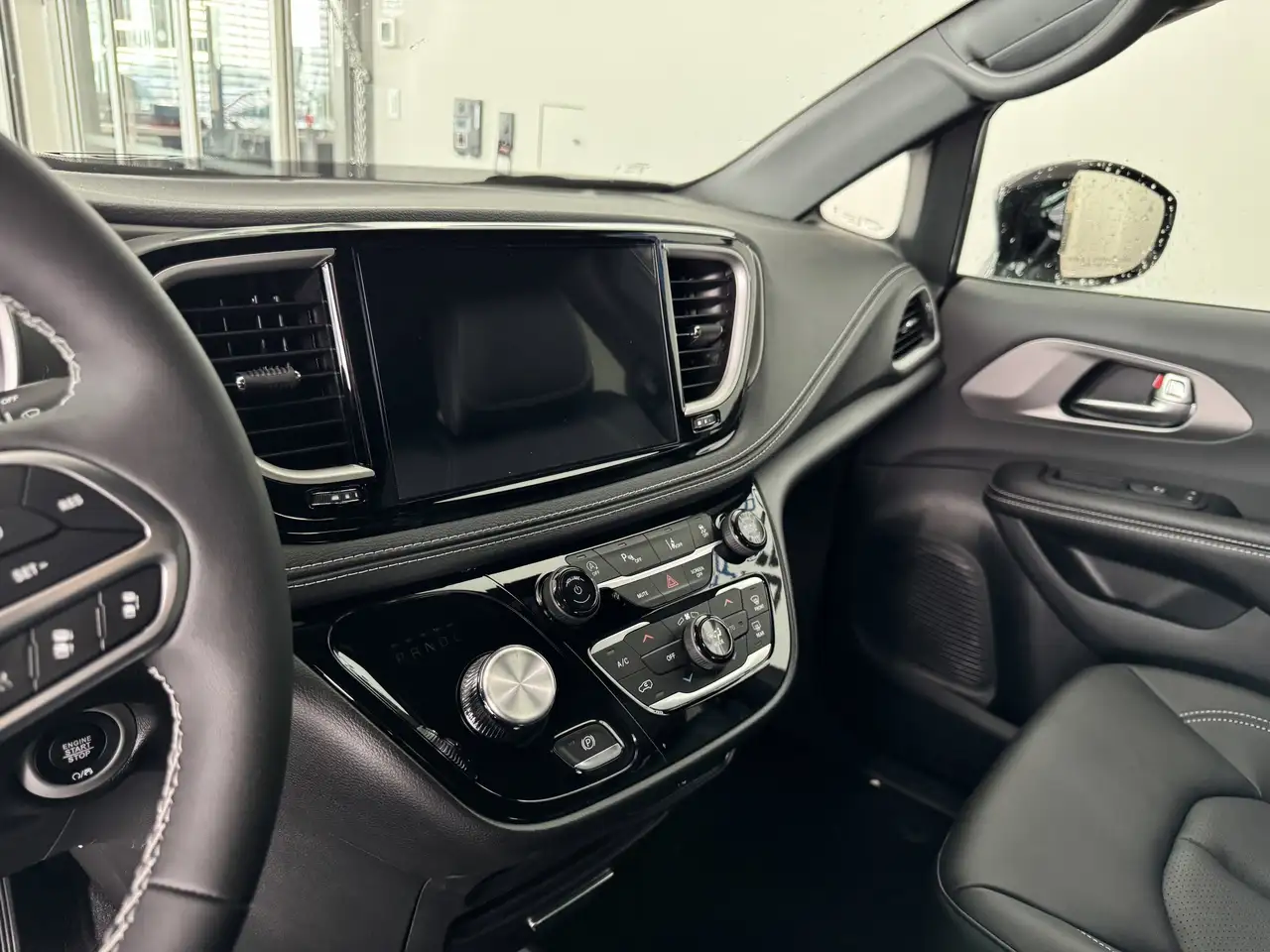 Chrysler Pacifica fotografie Chrysler Pacifica
